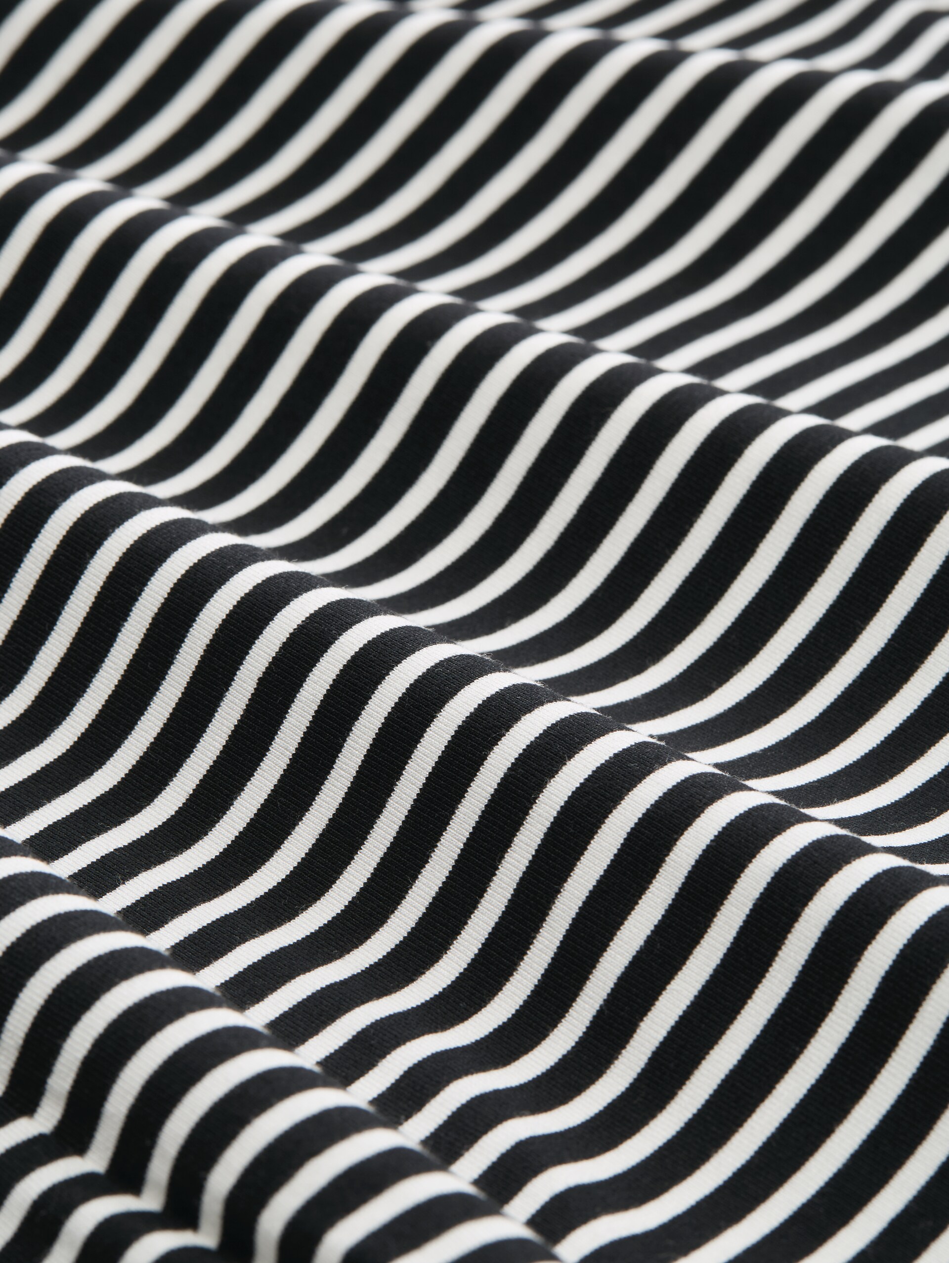Jersey midi skirt - white black irregular stripe - Material view