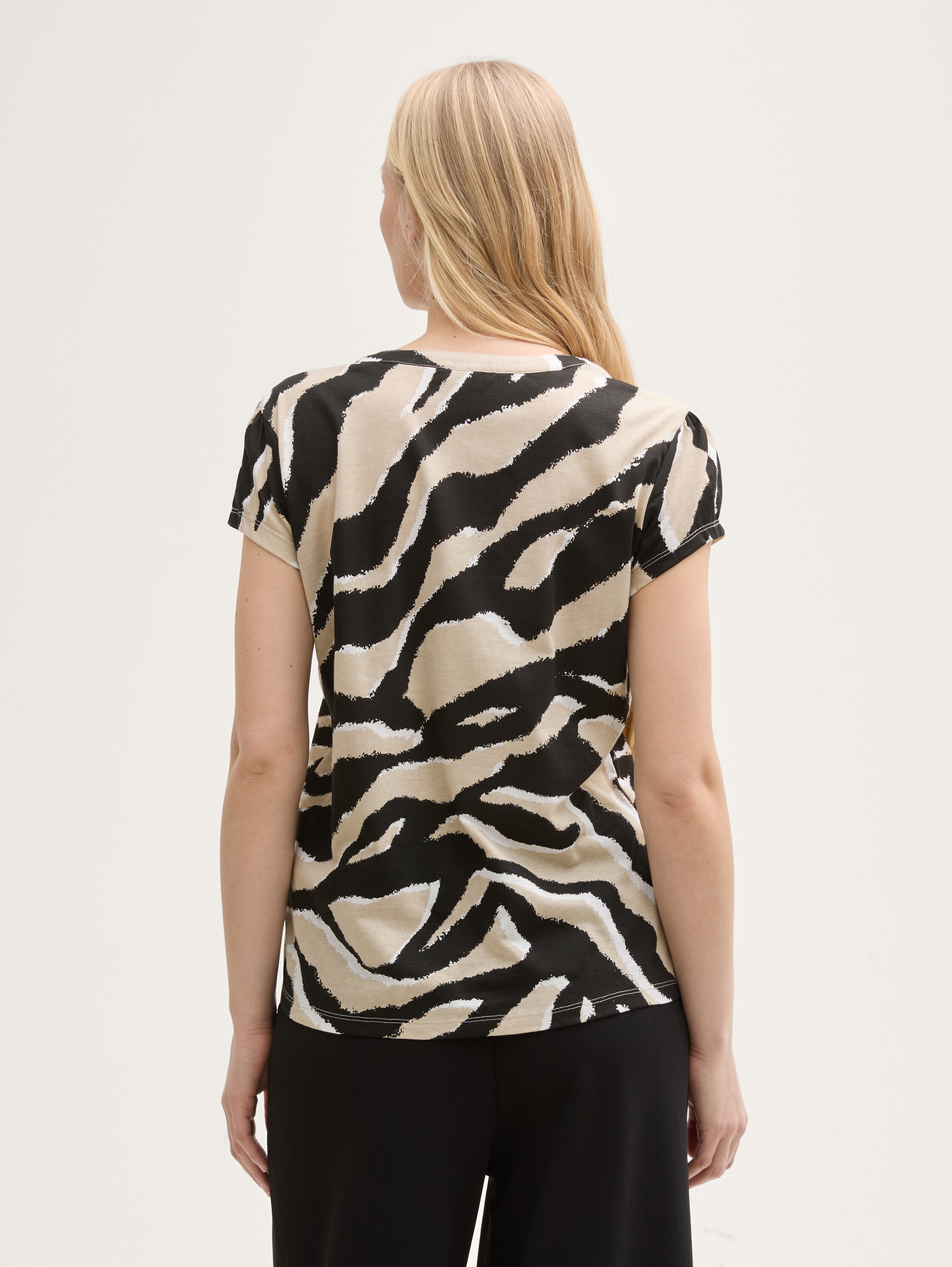 T-Shirt mit Muster - 3
