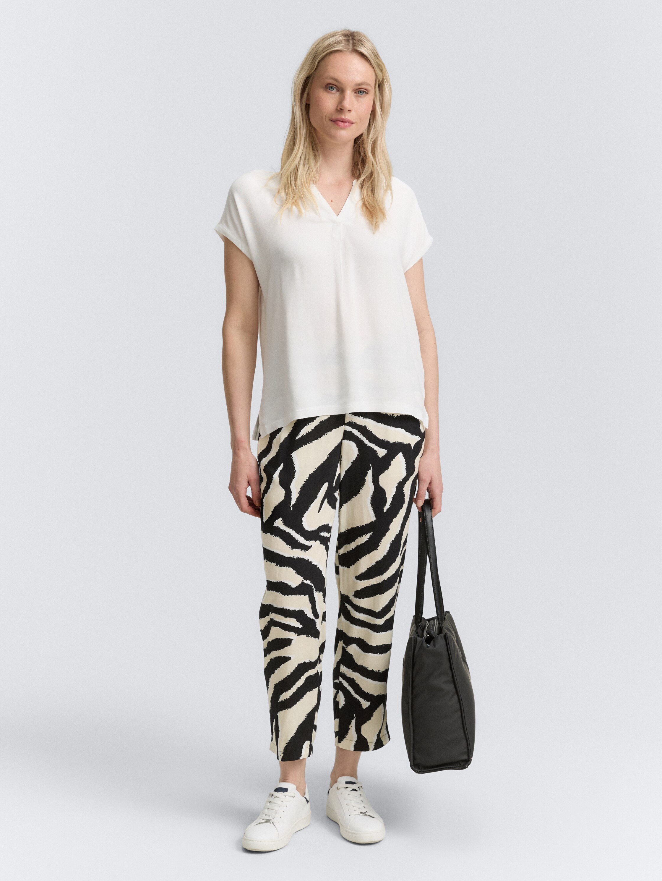 Loose Slim Hose - abstract_beige_zebra - 