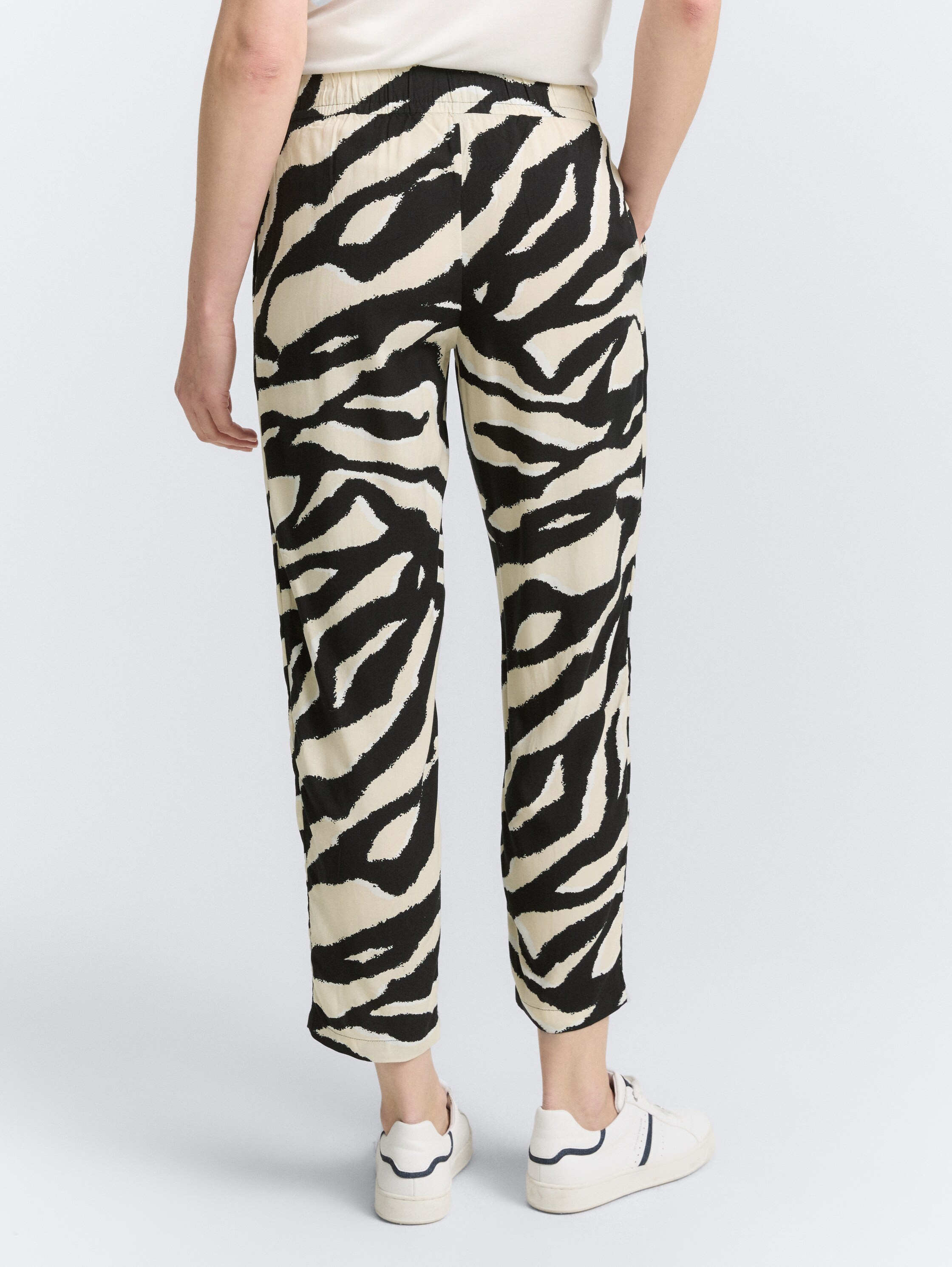 Loose Slim Hose - abstract_beige_zebra - 