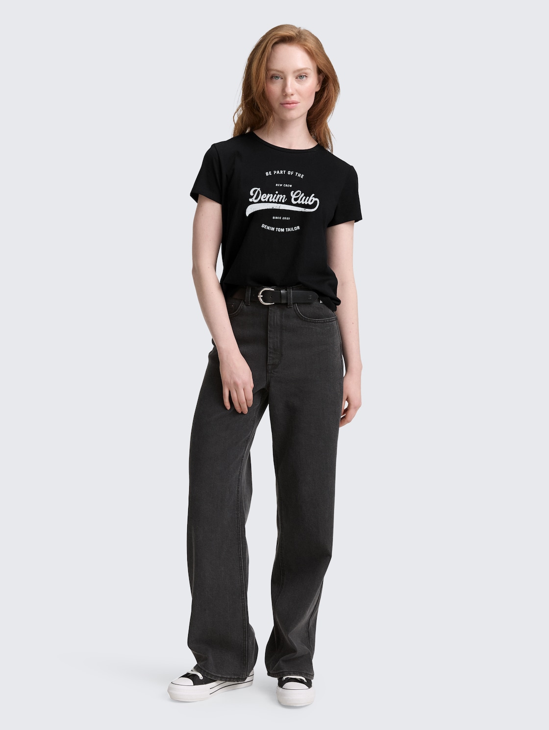 T-Shirt mit Print - deep black - Model-Vorderansicht