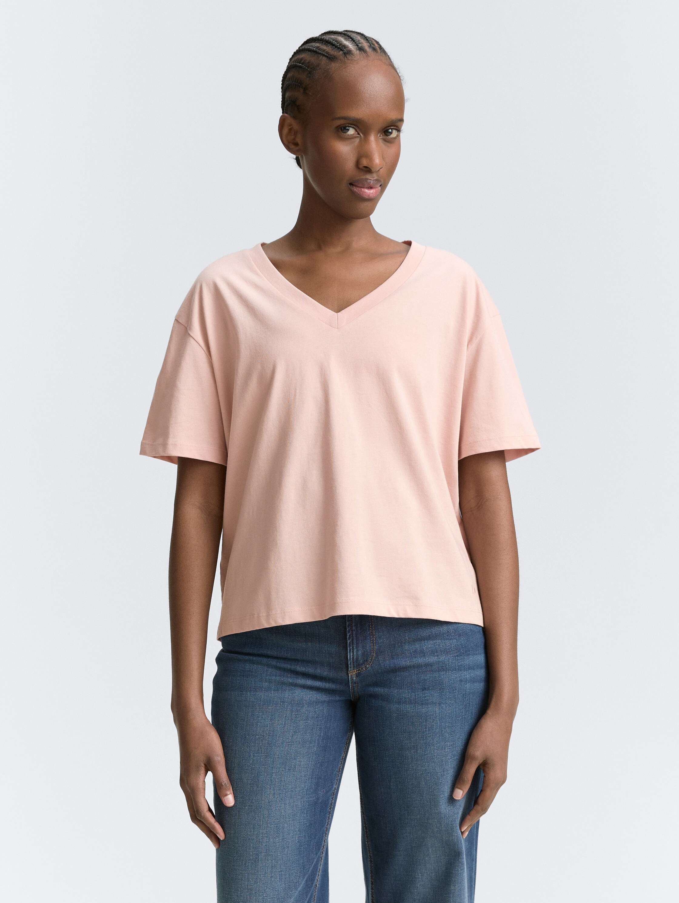 Boxy Fit T-Shirt mit V-Ausschnitt - rose_smoke - 