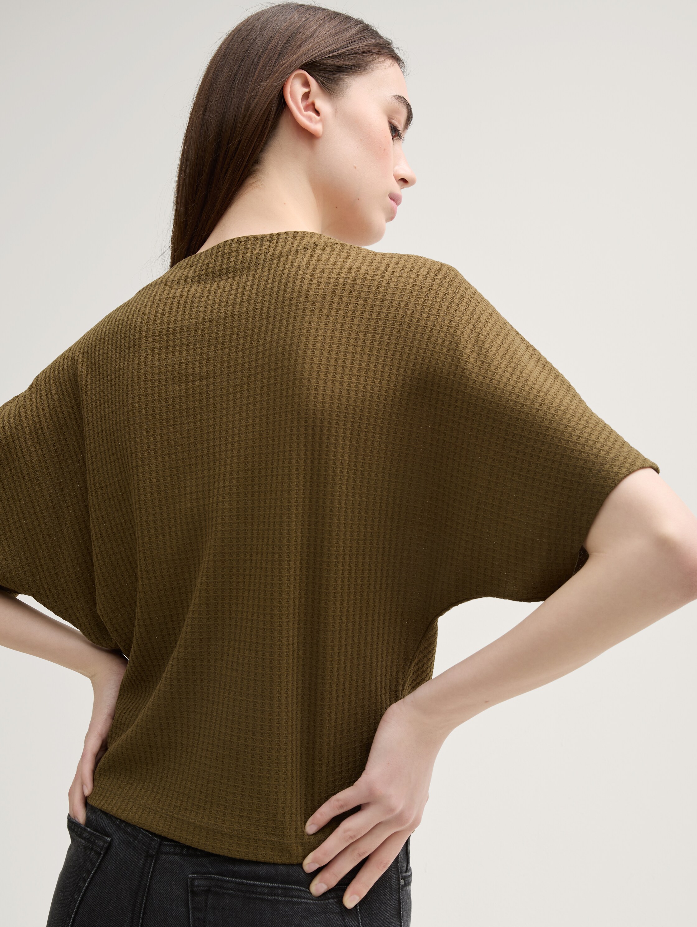 Loose Fit T-Shirt mit Fledermausärmeln - golden_olive_green - 