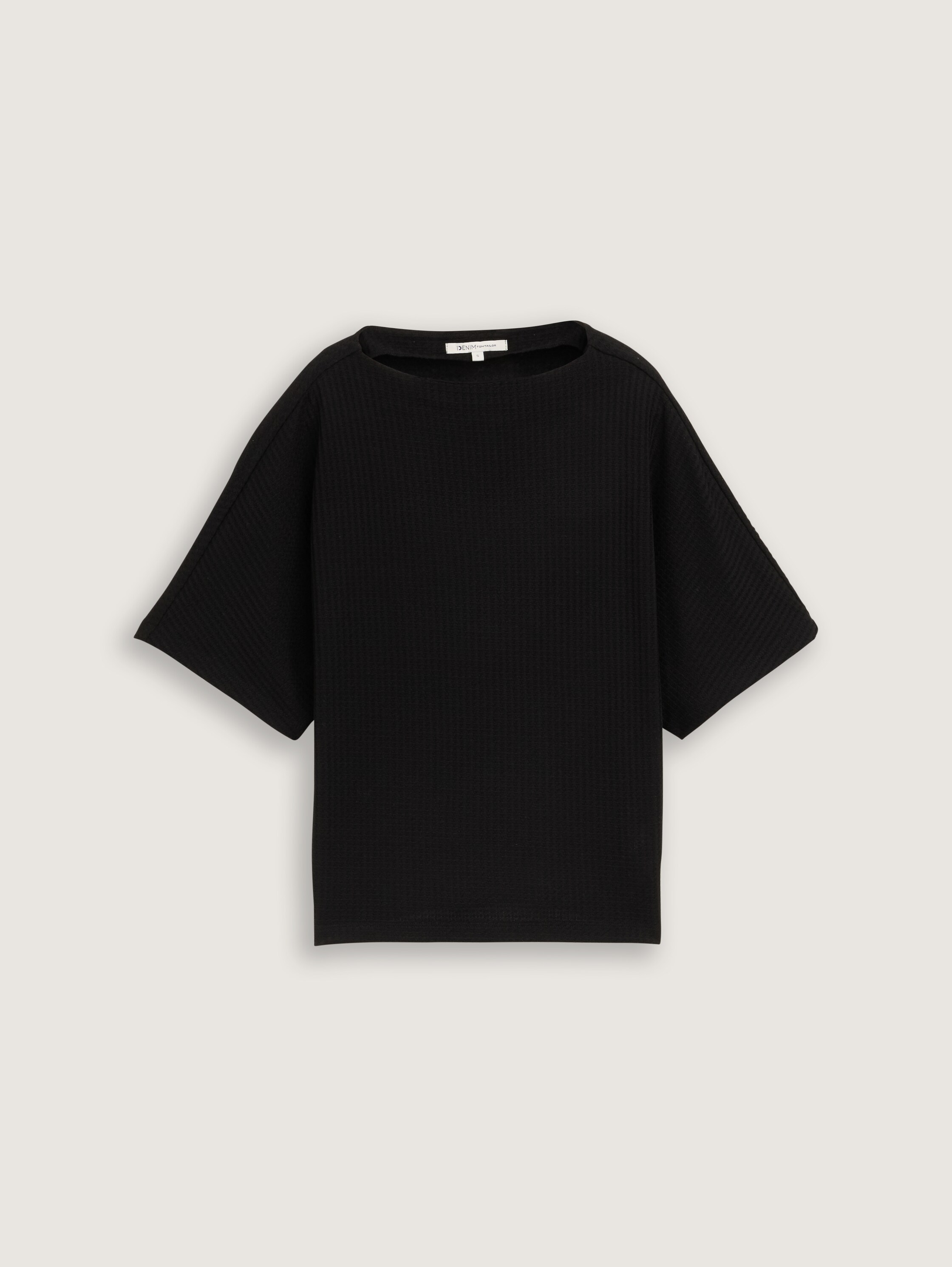 Loose fit T-shirt with batwing sleeves - deep_black_1 - 