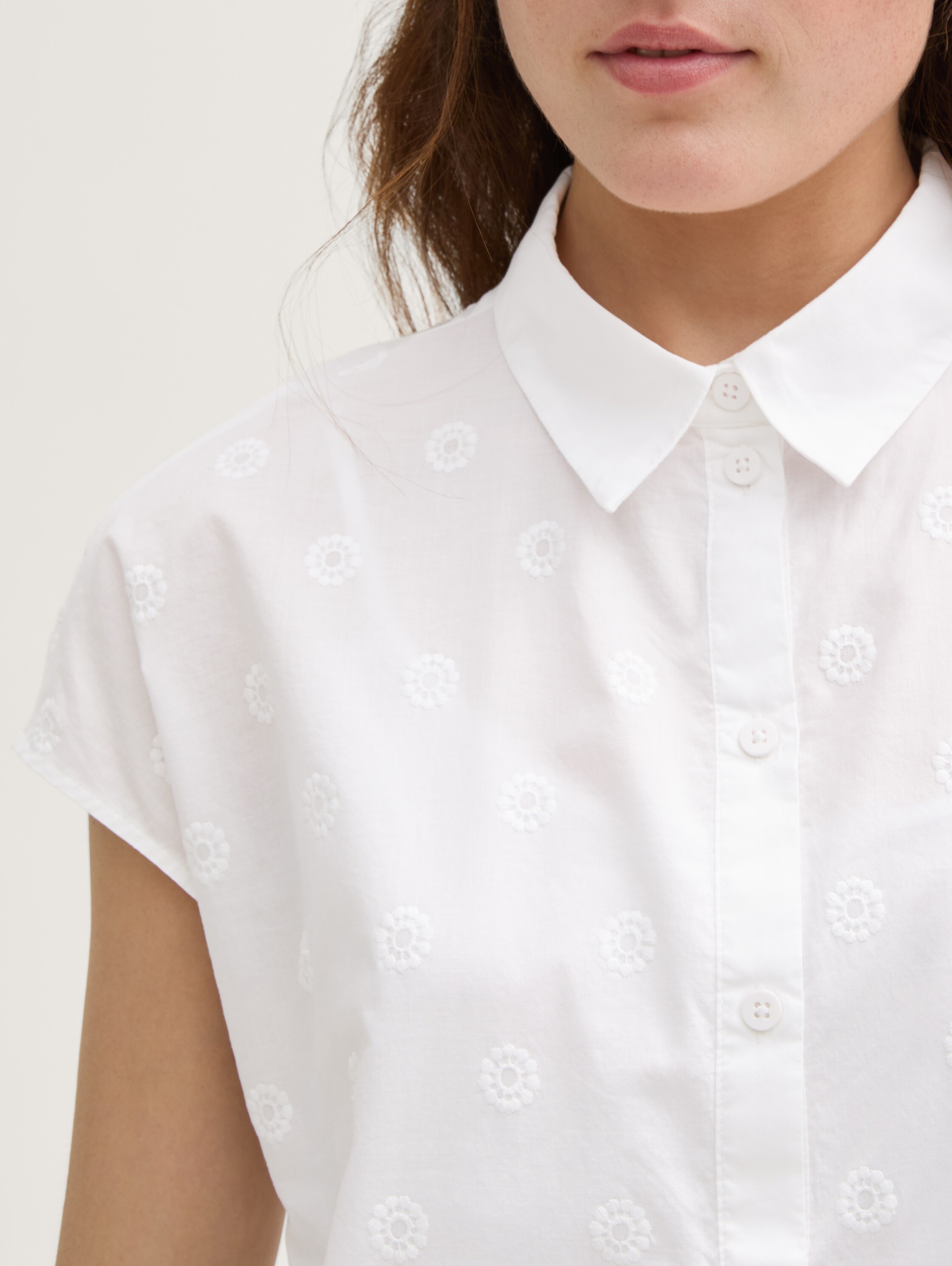 Mini-Blusenkleid mit Stickereien - white - 