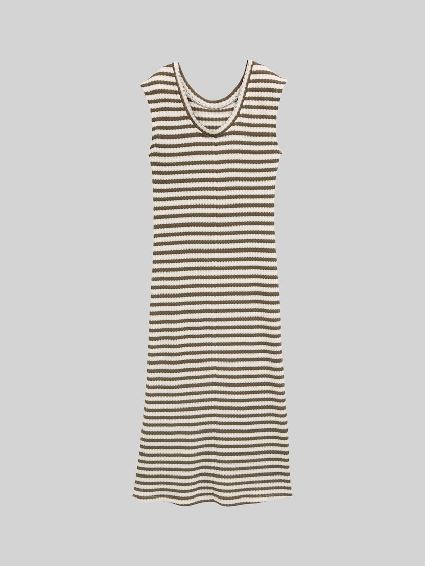 Midi-Kleid mit Streifenmuster von Denim Female, olive white stripe