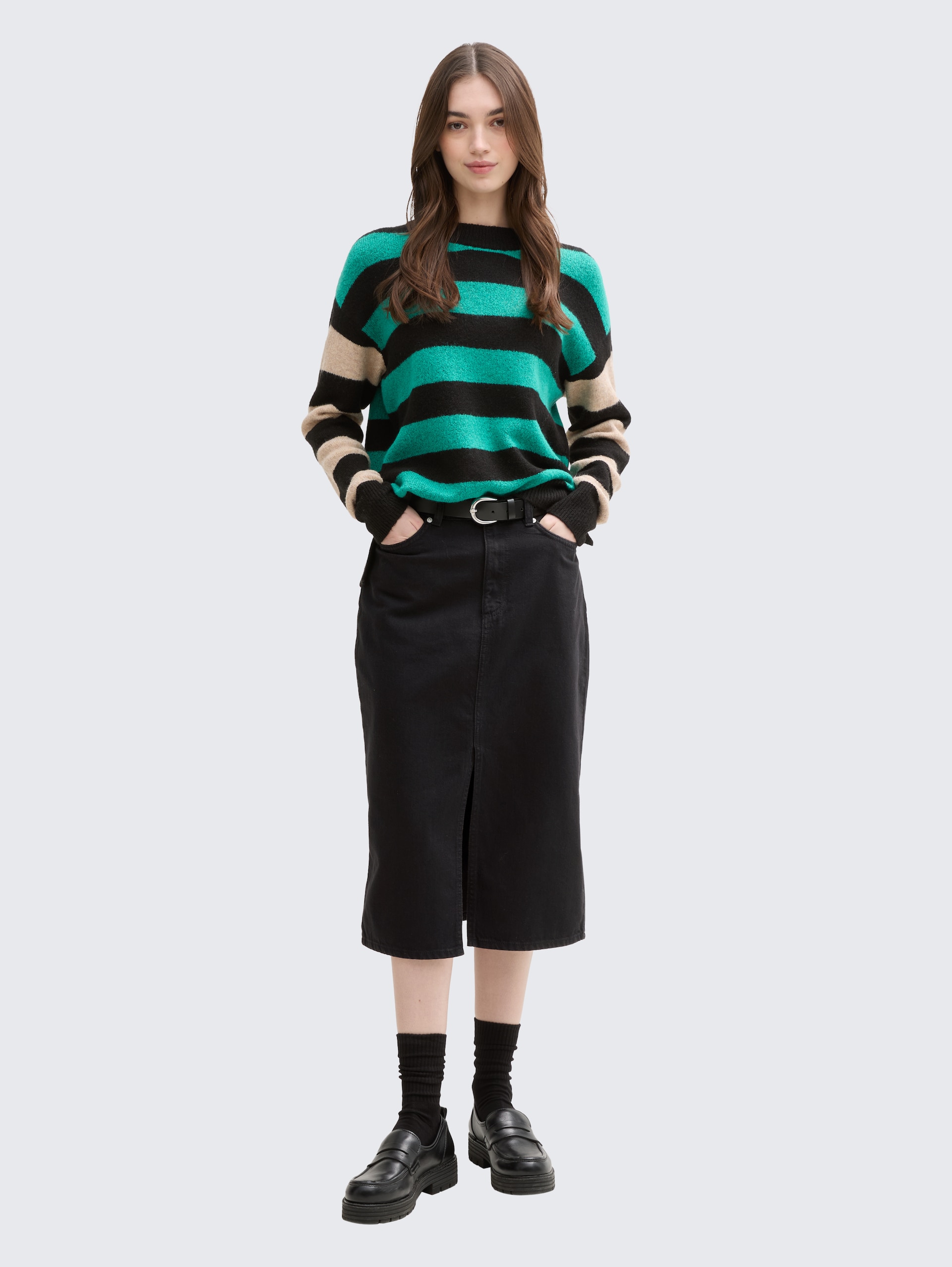 Midi-Jeansrock mit Schlitz - deep black - Model-Vorderansicht