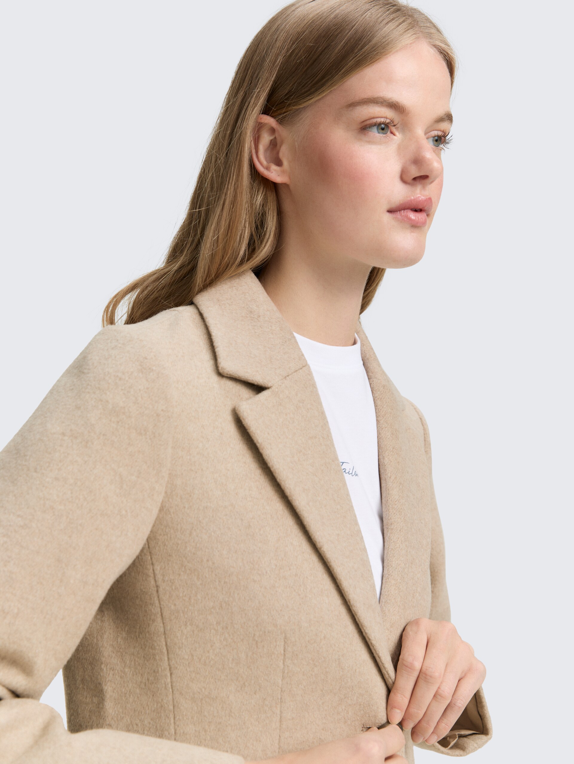 Slim Fit Wollmantel - natural beige melange - Detail-Model-Ansicht