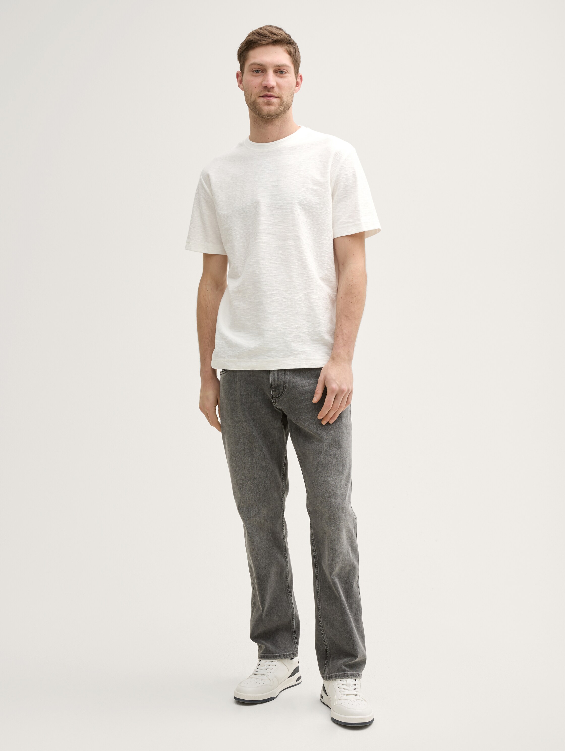 Basic T-Shirt mit Struktur - off_white_1 - 