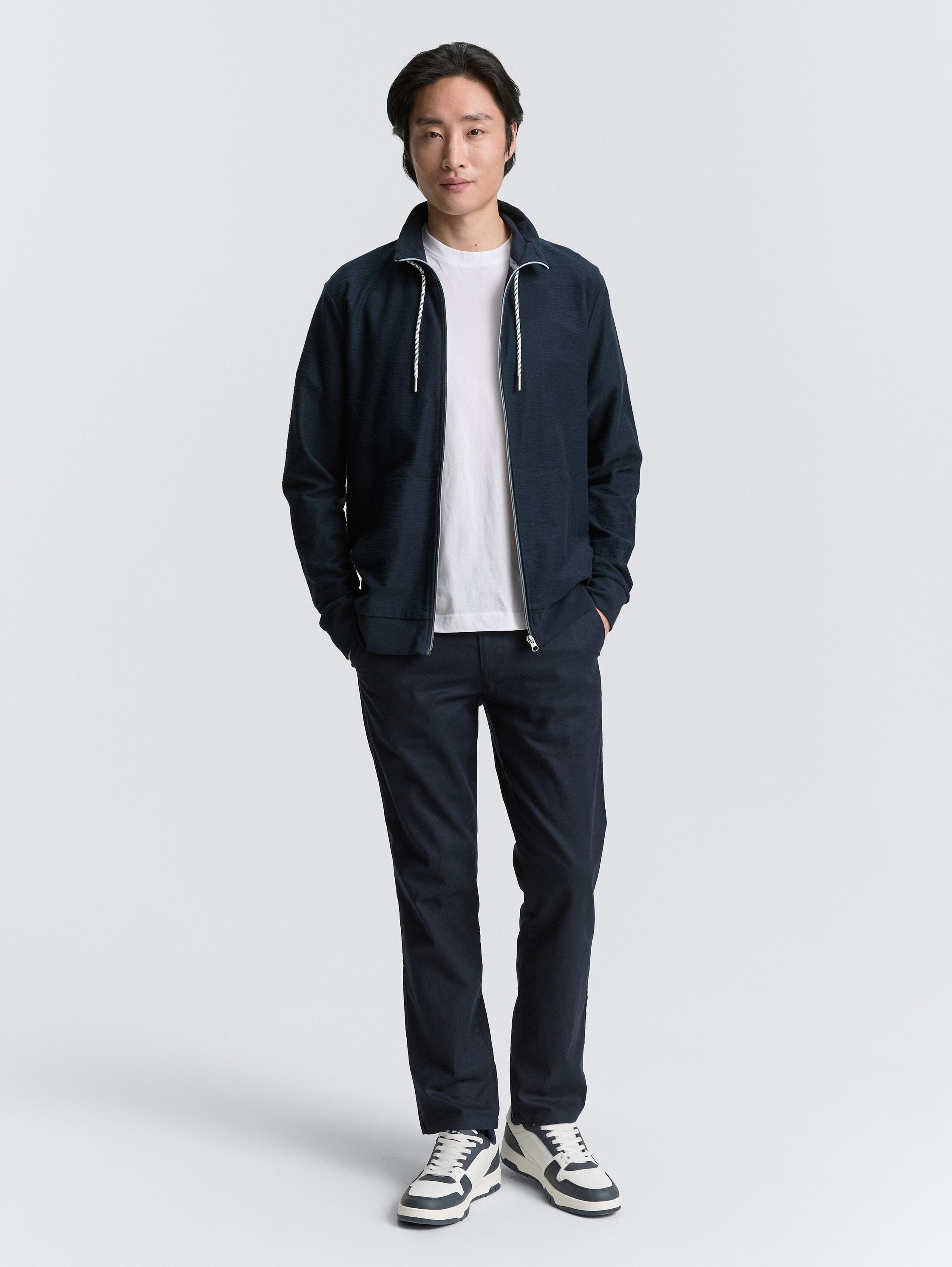 Ultralight Sweatjacke mit Stehkragen - sky_captain_blue_1 - 