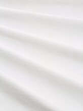 T-shirt avec poche sur la poitrine - off white - Vue de la matière