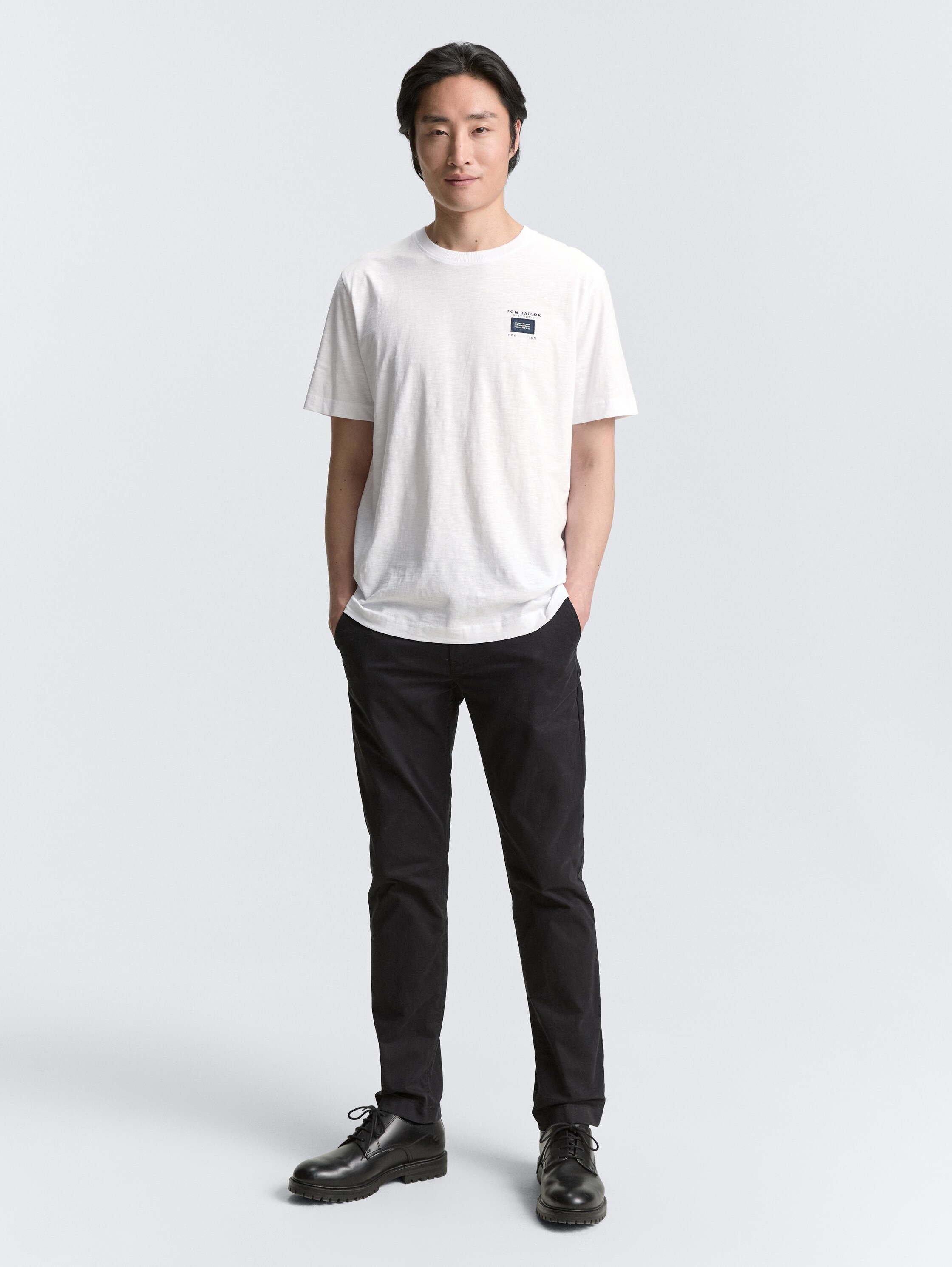 Basic T-Shirt in Melange-Optik - white - 