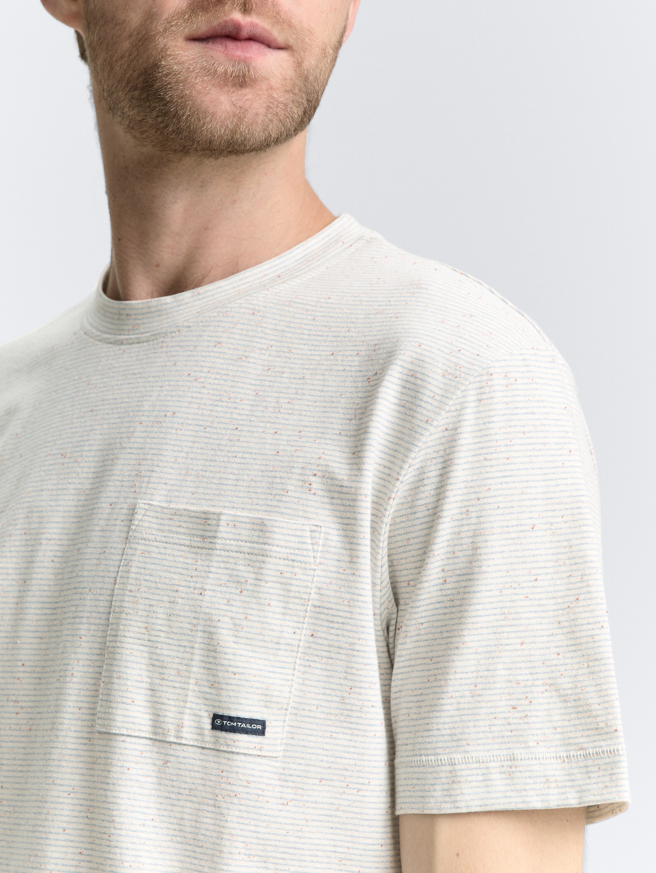 T-shirt avec poche poitrine - off_white_multicolor_nep - 