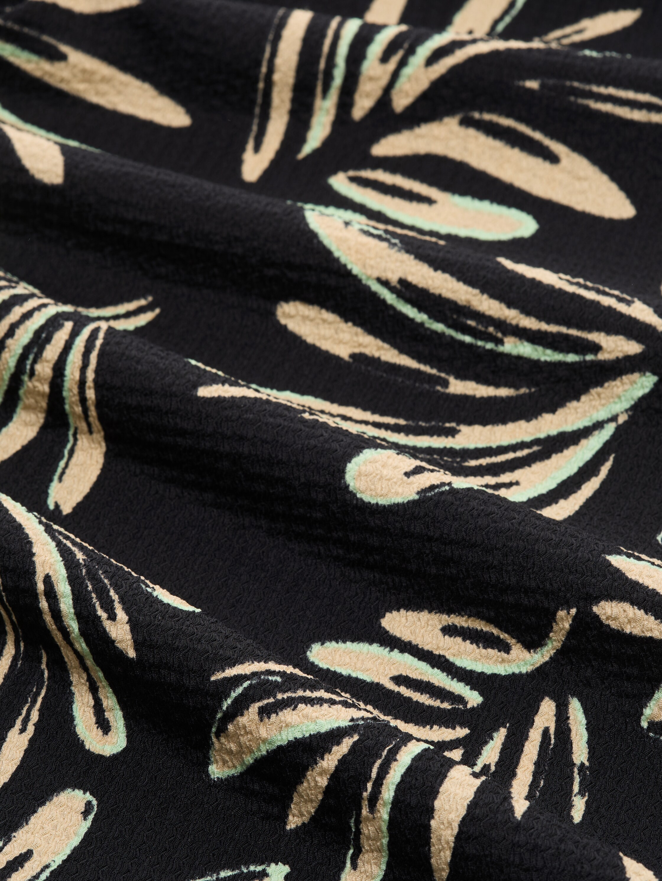 Culotte jumpsuit - abstract_black_beige_print - 