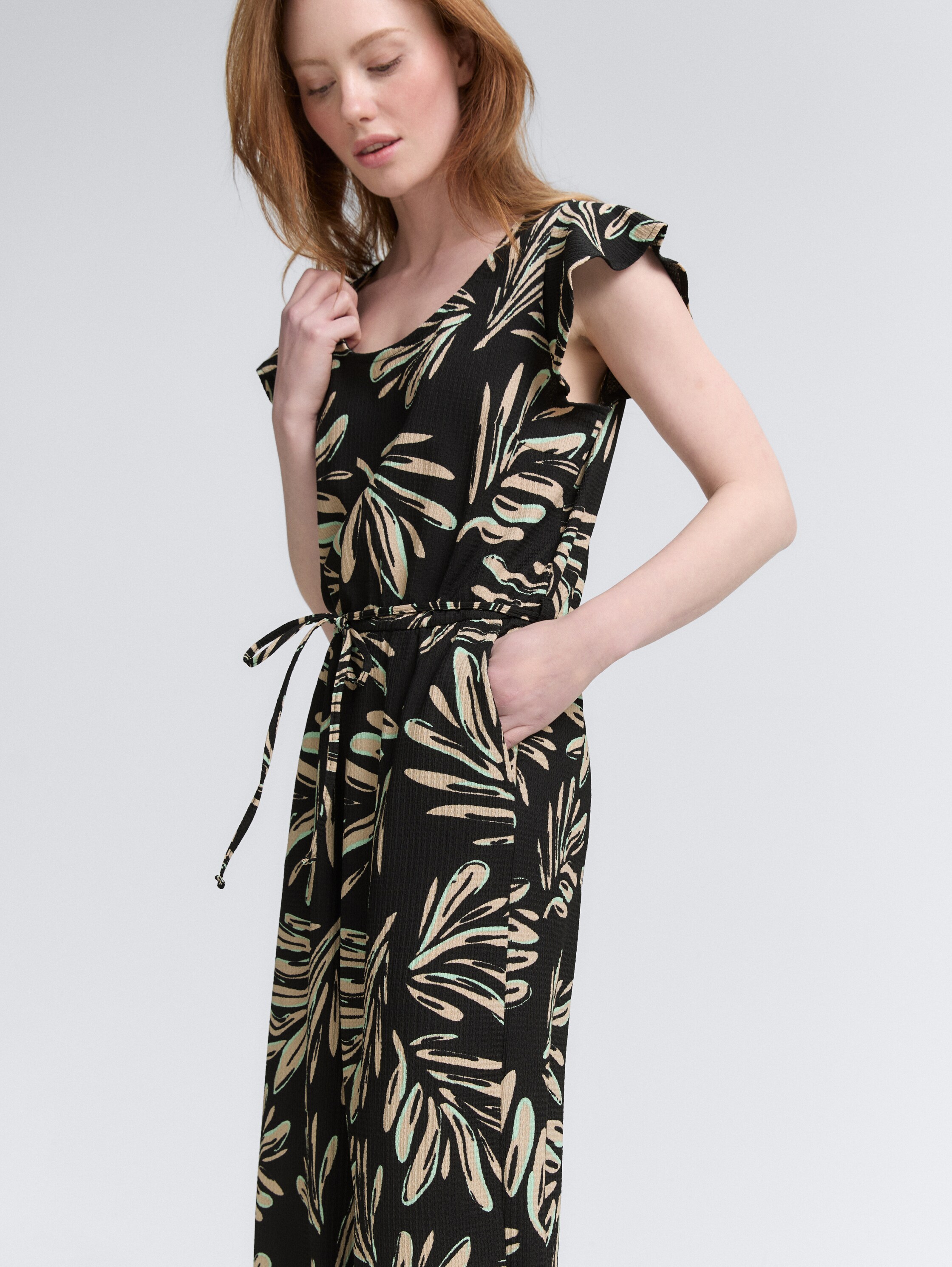 Culotte jumpsuit - abstract_black_beige_print - 