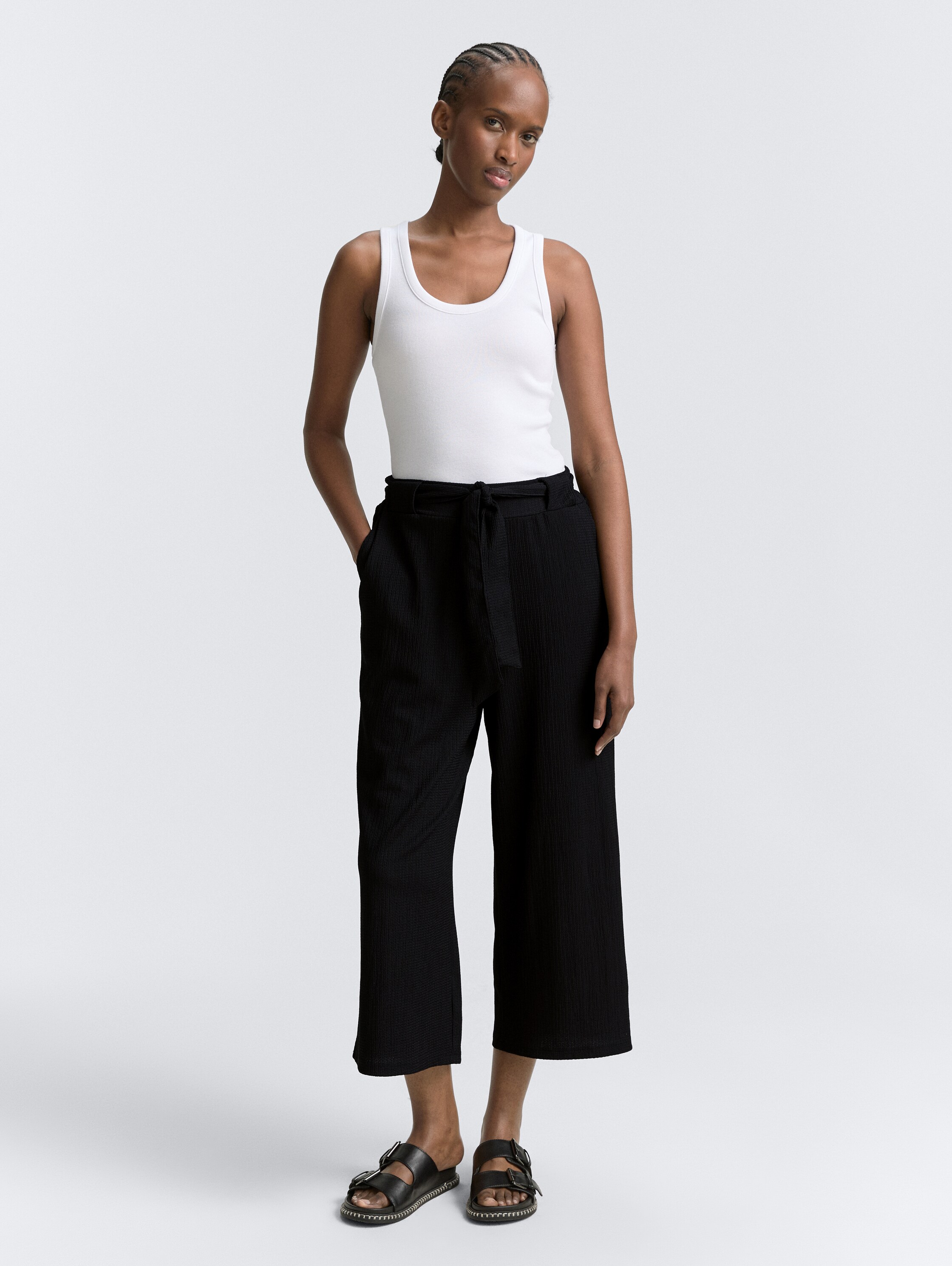 High Waist Culotte Hose mit Bindegürtel - deep_black_1 - 