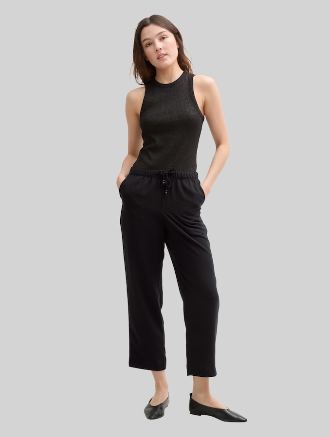 Pantalon cropped Loose Fit par Denim Female, deep black