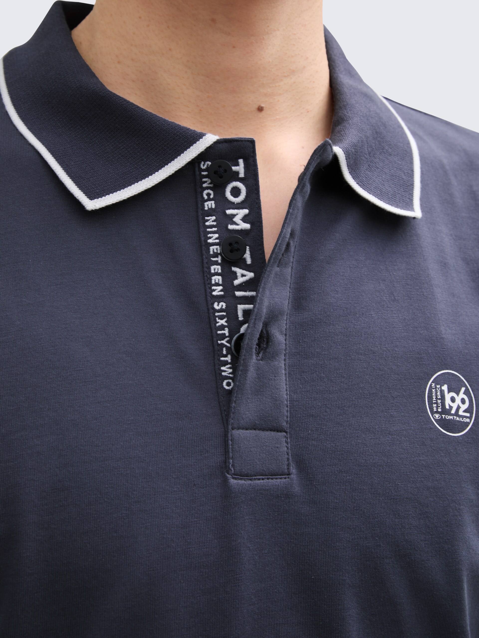 Piqué Poloshirt mit Print - Blueish Grey