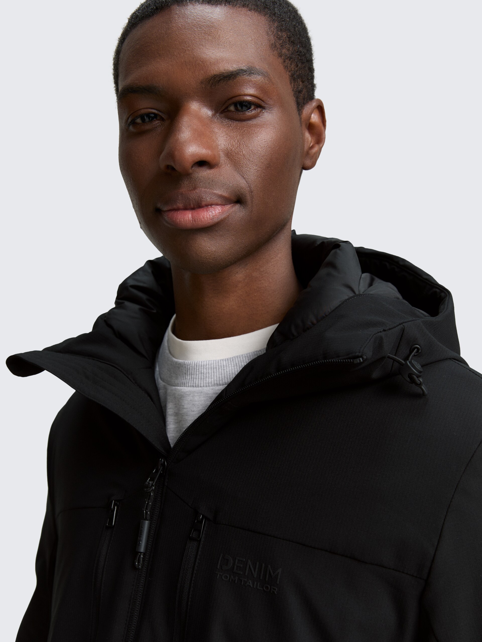 Jacke mit wasserabweisender Funktion - Black - Detail-Model-Ansicht