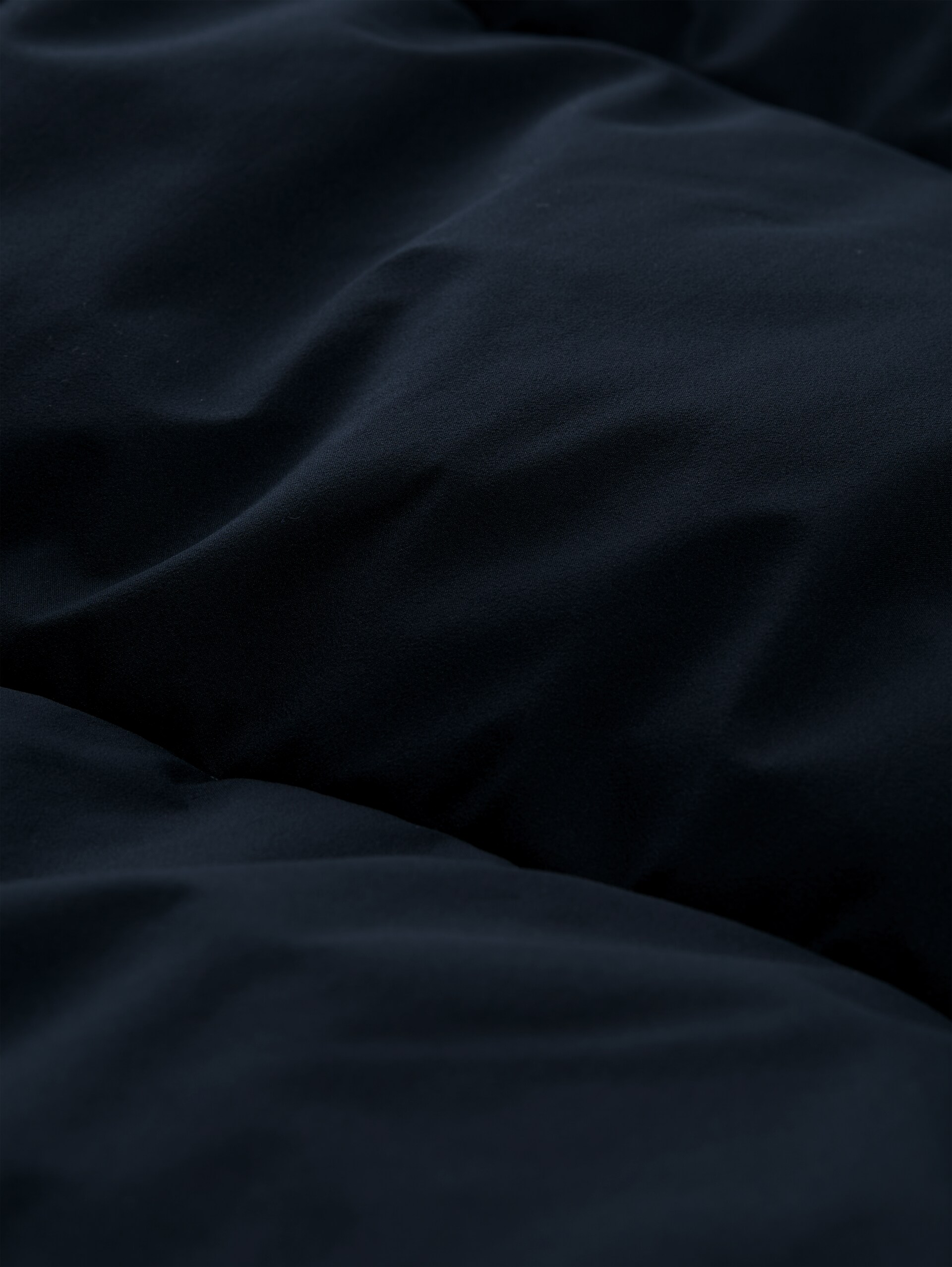 Lightweight puffer jacket with hood - sky captain blue - Product detail view