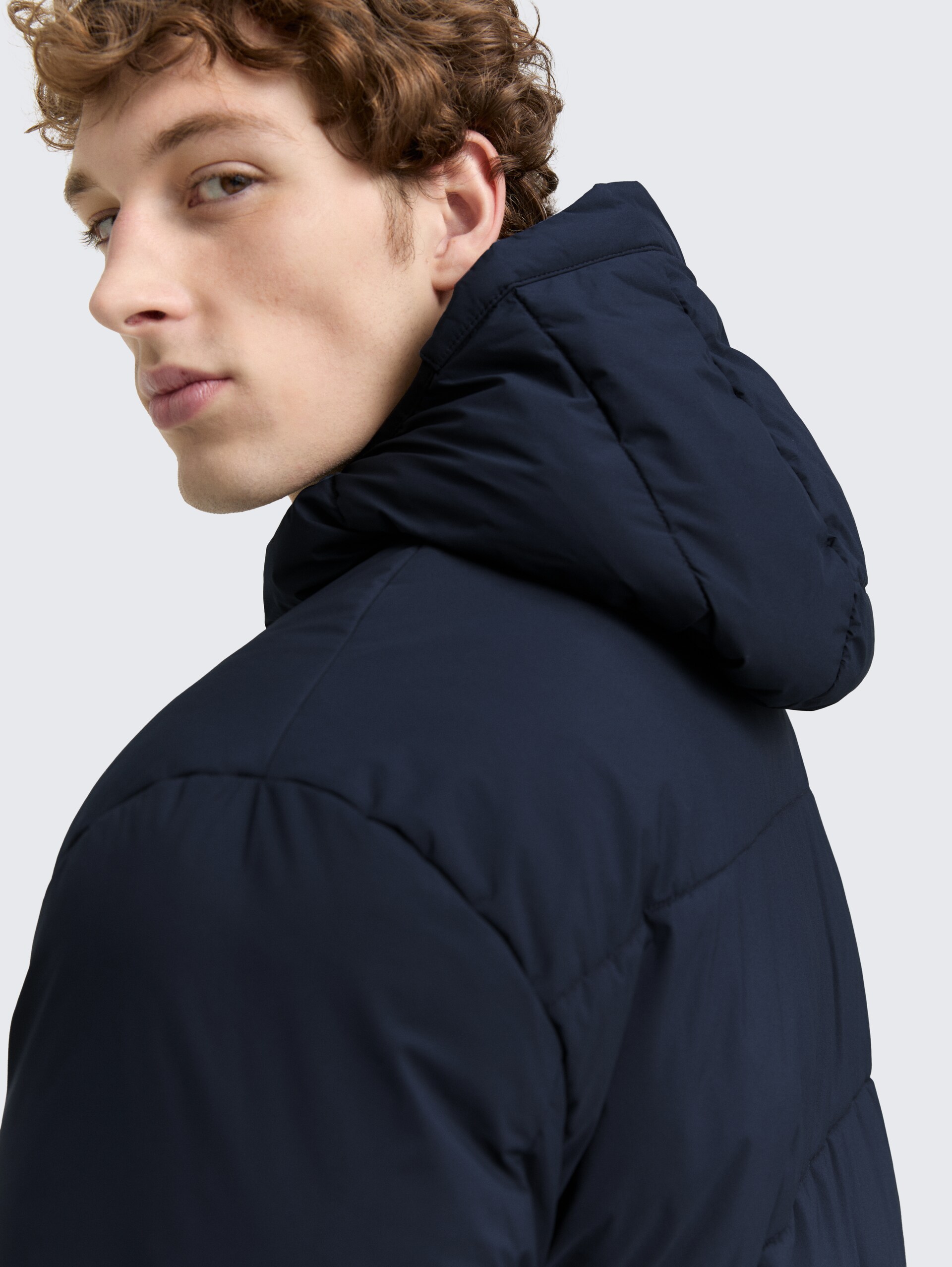 Puffer Parka mit Kapuze - sky captain blue - Detail-Model-Ansicht
