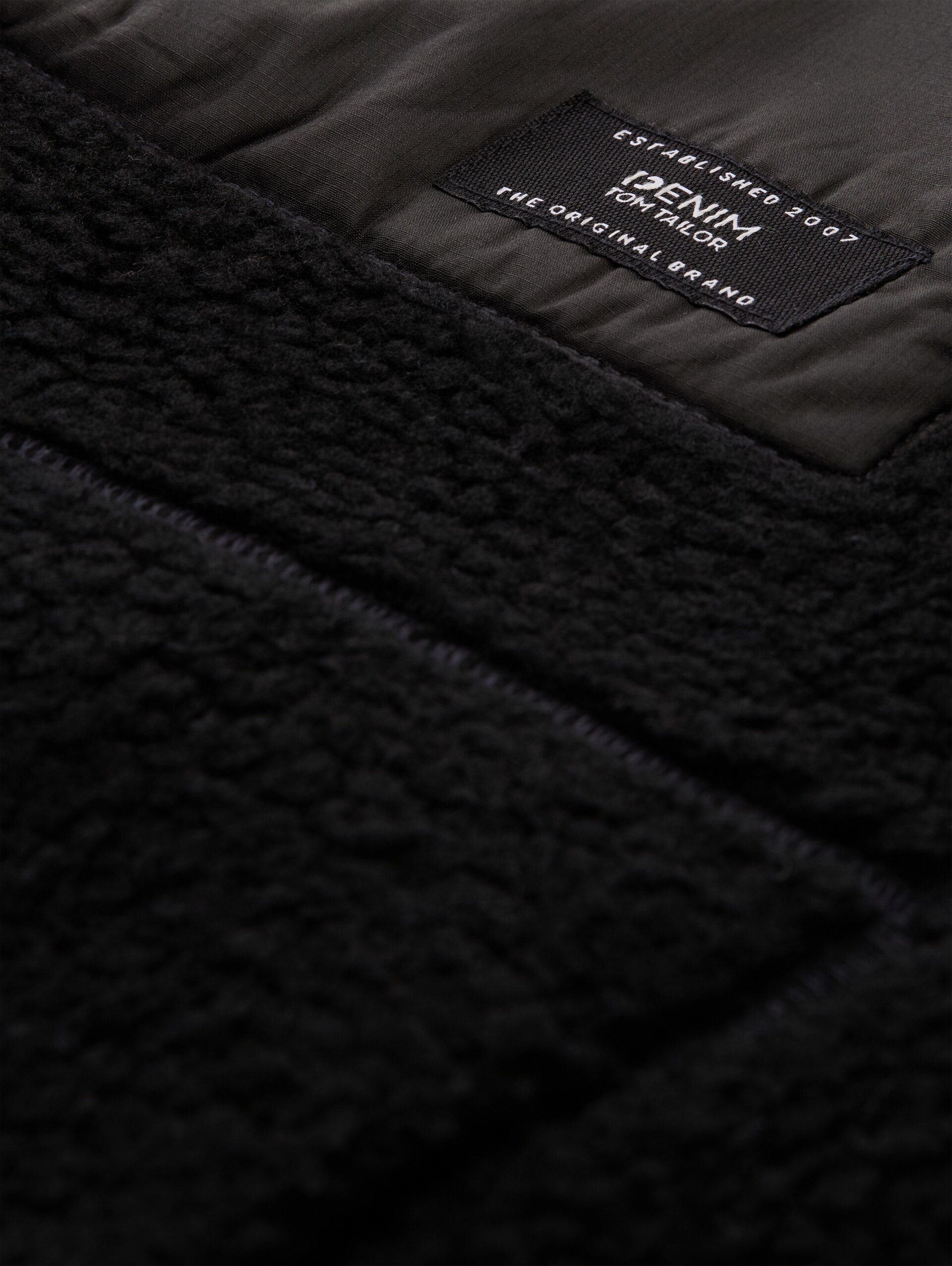 Teddy jas met opstaande kraag - Black - Detailaanzicht product