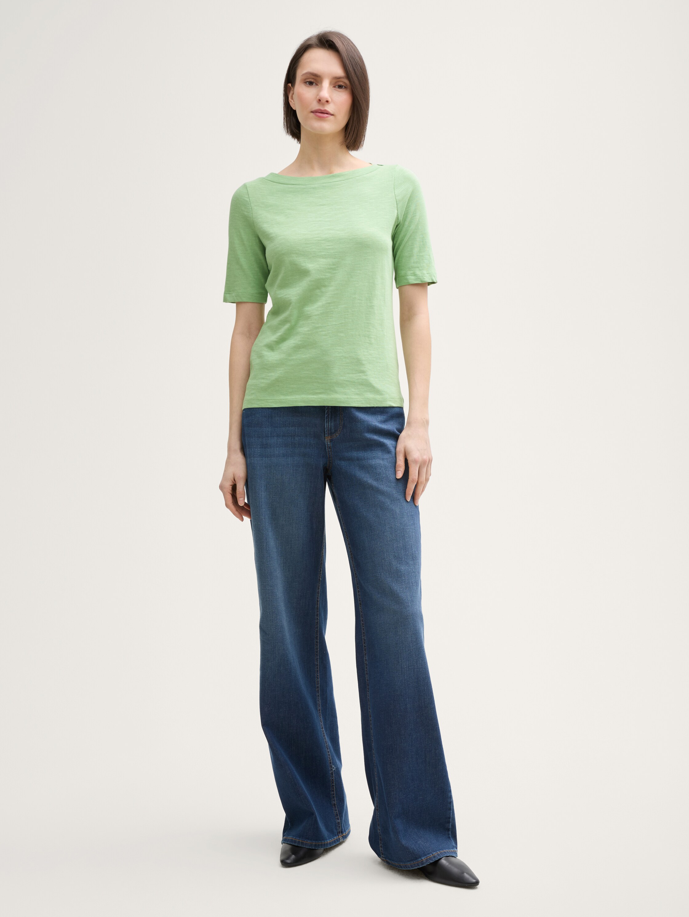 T-Shirt mit U-Boot-Ausschnitt - true_green - 