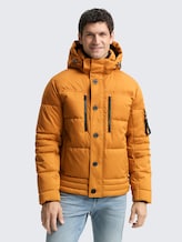 Puffer-Jacke mit abnehmbarer Kapuze - Peanut Butter Brown - Model-Vorderansicht