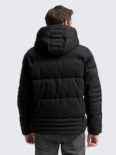 Puffer-Jacke mit abnehmbarer Kapuze - Black - Model-Rückansicht