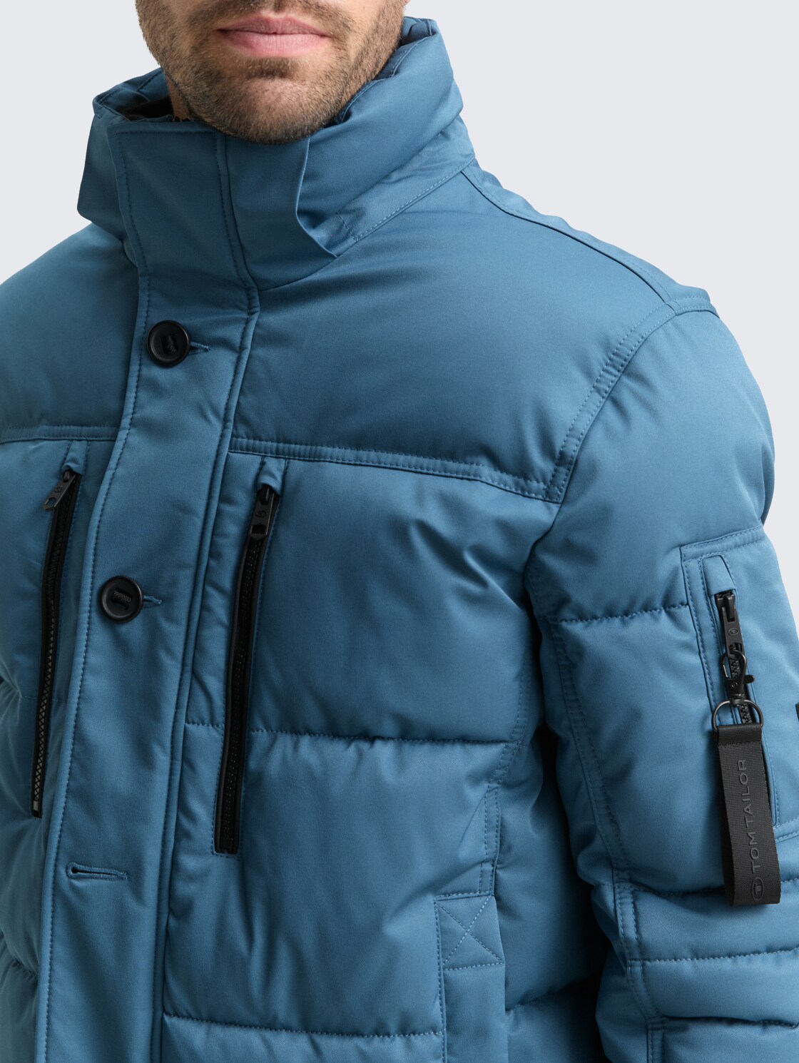 Puffer-Jacke mit abnehmbarer Kapuze - real teal blue - Detail-Model-Ansicht