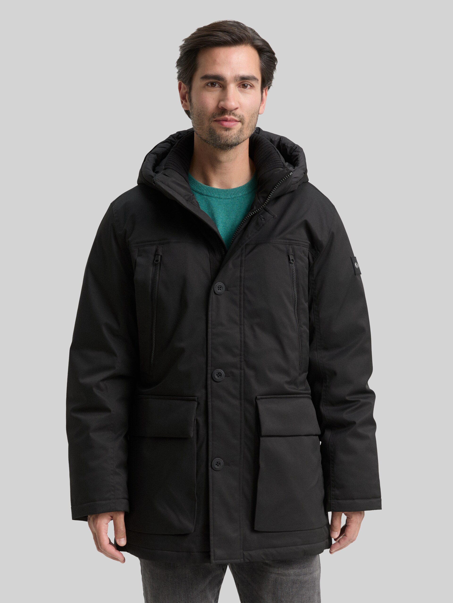 Arctic Parka mit abnehmbarer Kapuze - Black - Model-Vorderansicht