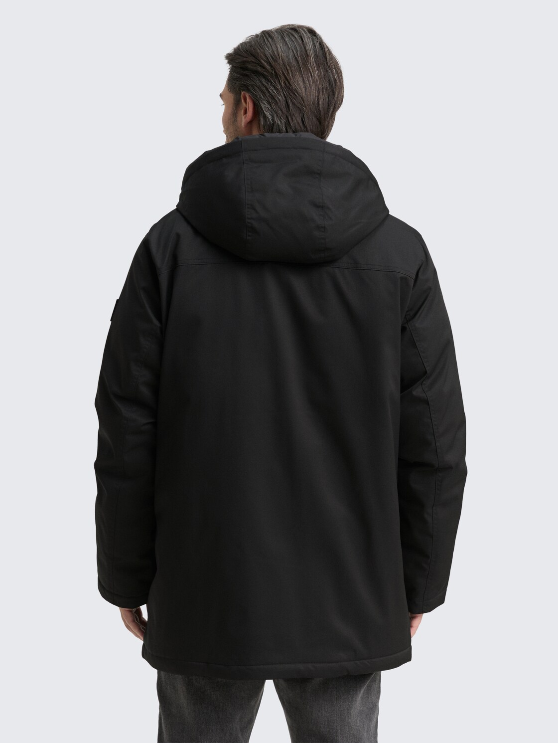 Arctic Parka mit abnehmbarer Kapuze - Black - Model-Rückansicht
