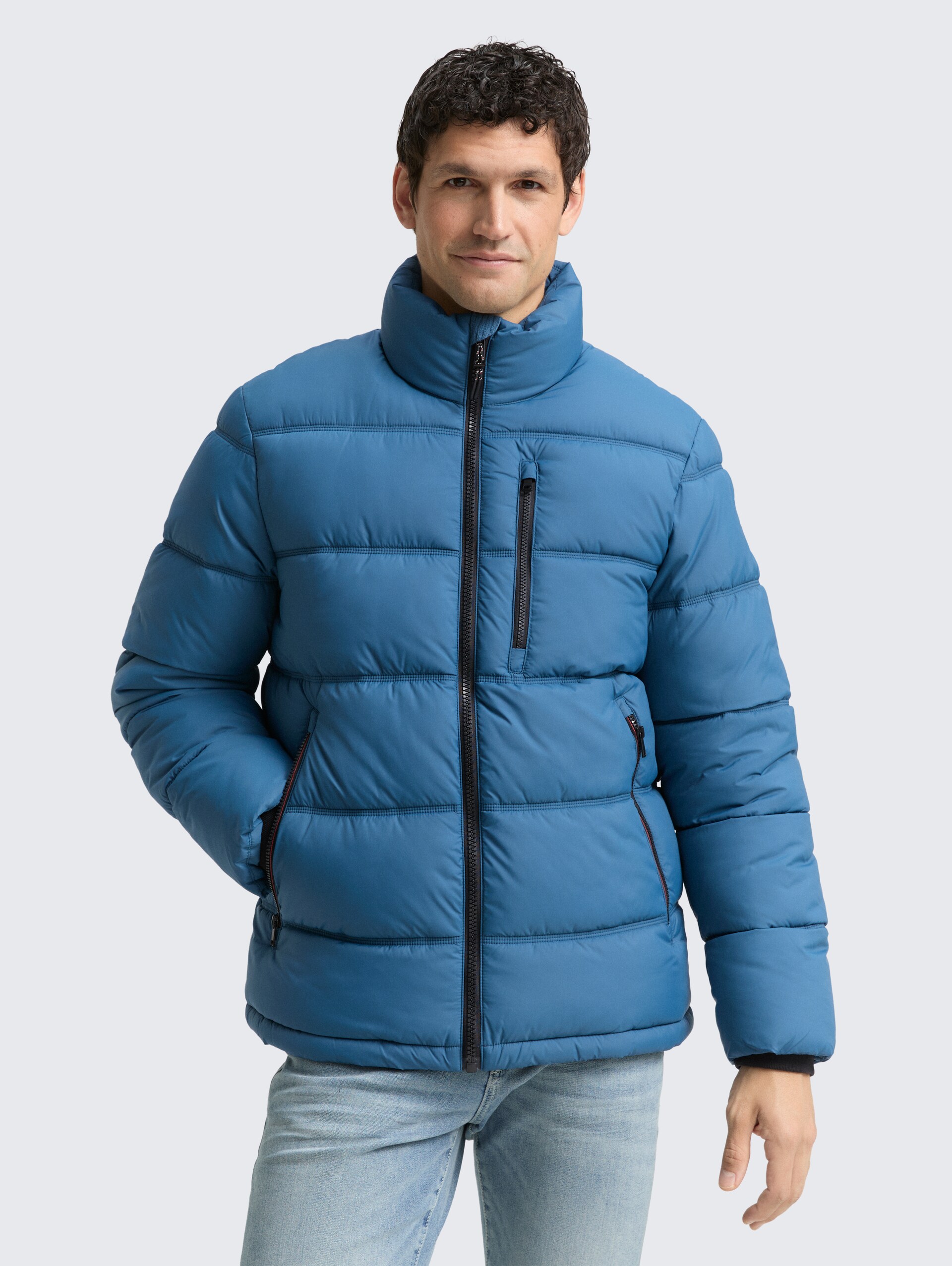 Puffer-Jacke aus wasserabweisendem Material - real teal blue - Model-Vorderansicht