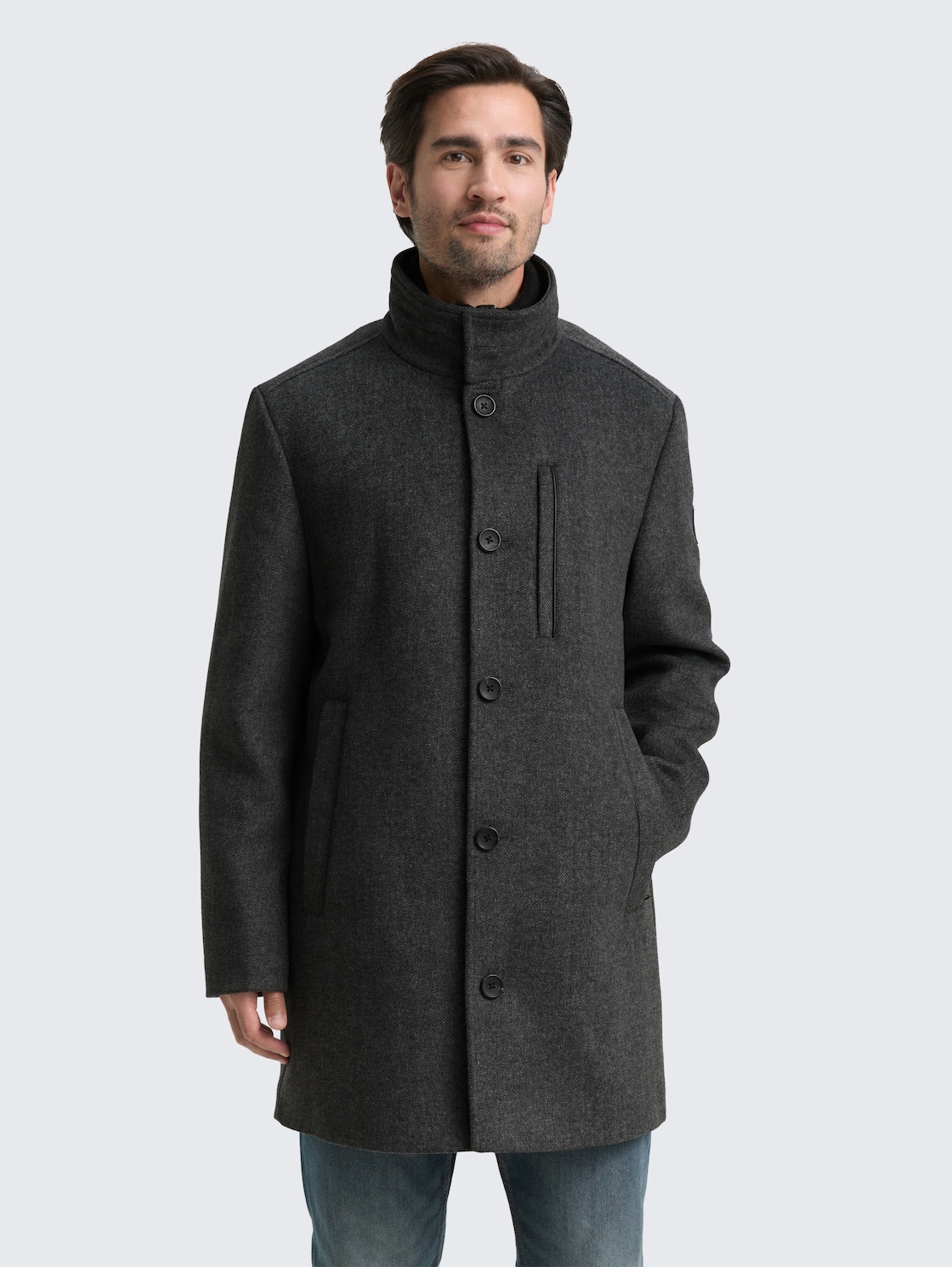 2-in-1 Wollmantel mit abnehmbarer Innenjacke - dark grey black herringbone - Model-Vorderansicht