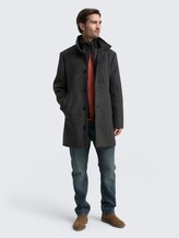 2-in-1 Wollmantel mit abnehmbarer Innenjacke - dark grey black herringbone - seitliche Model-Ansicht