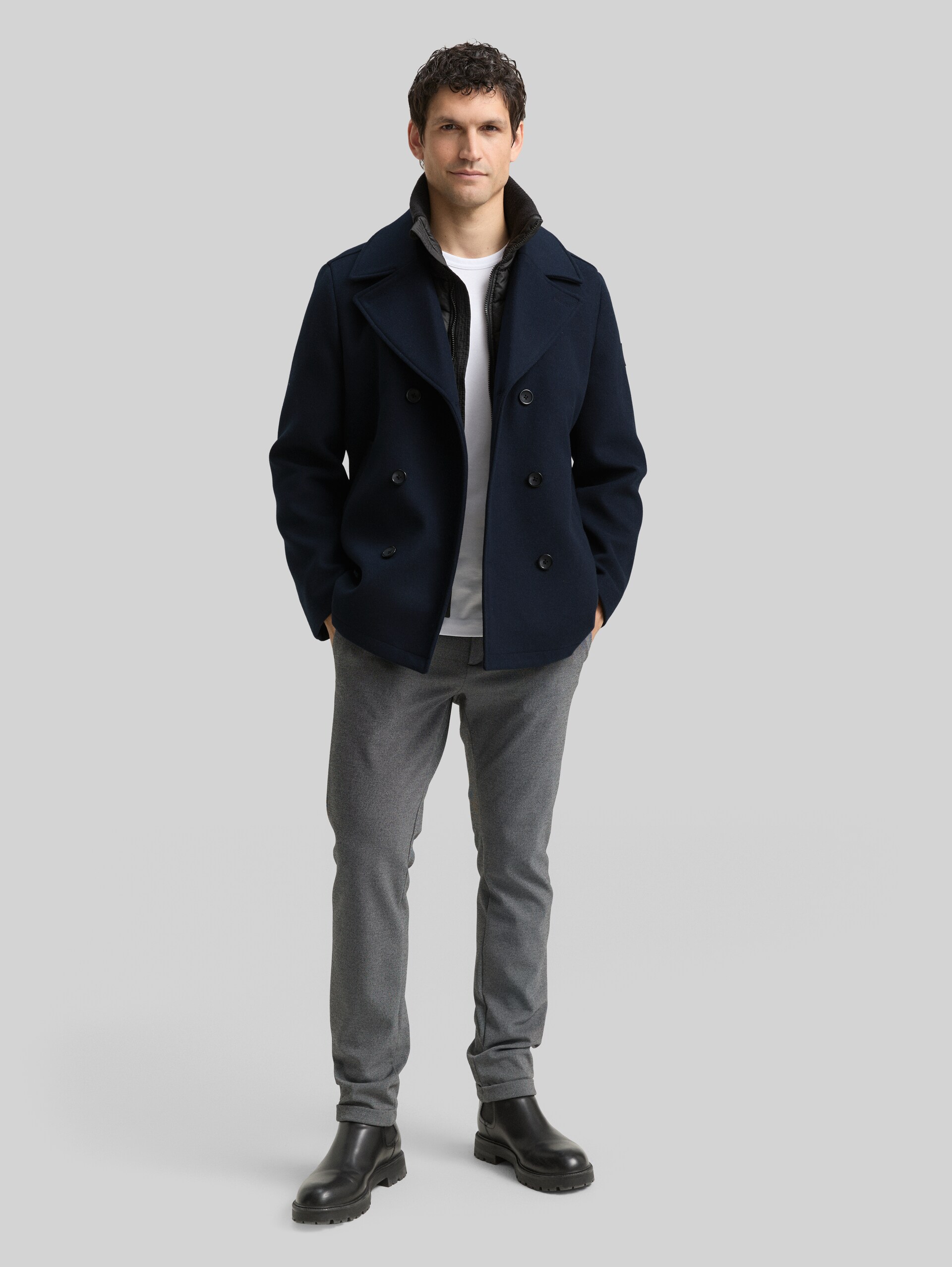 2-in-1 wool jacket with detachable inner jacket - sky captain blue - side model view