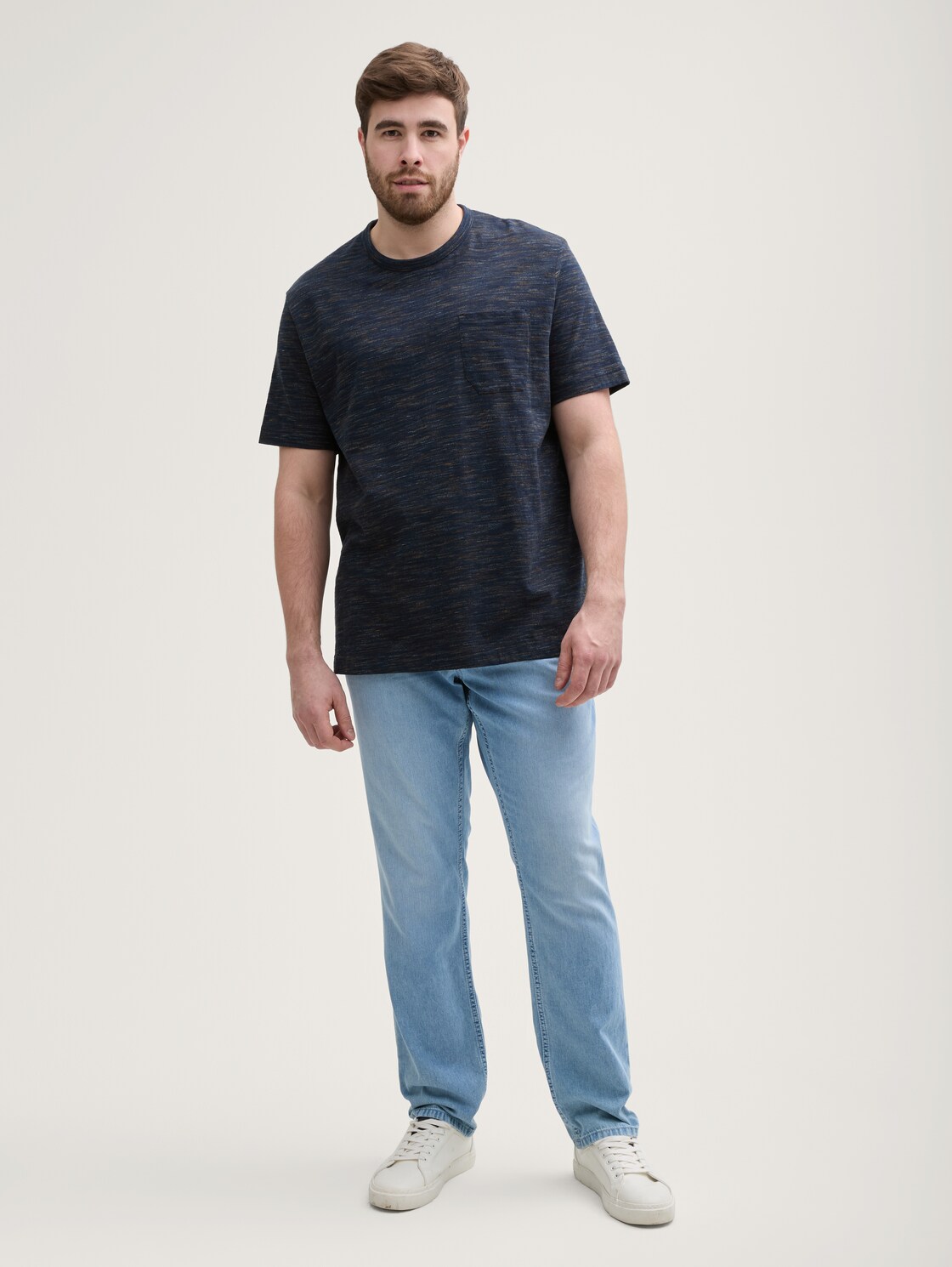Plus Size - TTPLUS REGULAR Jeans - Used Bleached Blue Denim - Model-Vorderansicht