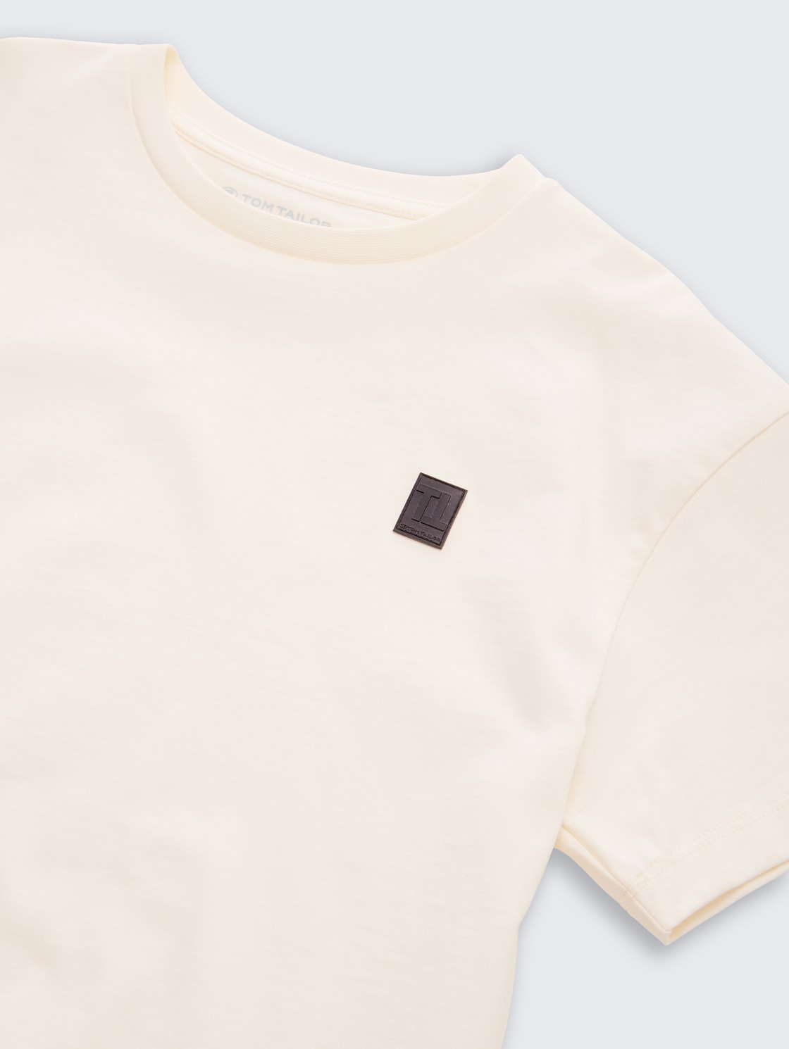 Oversize T-Shirt - soft cream white - Material-Ansicht