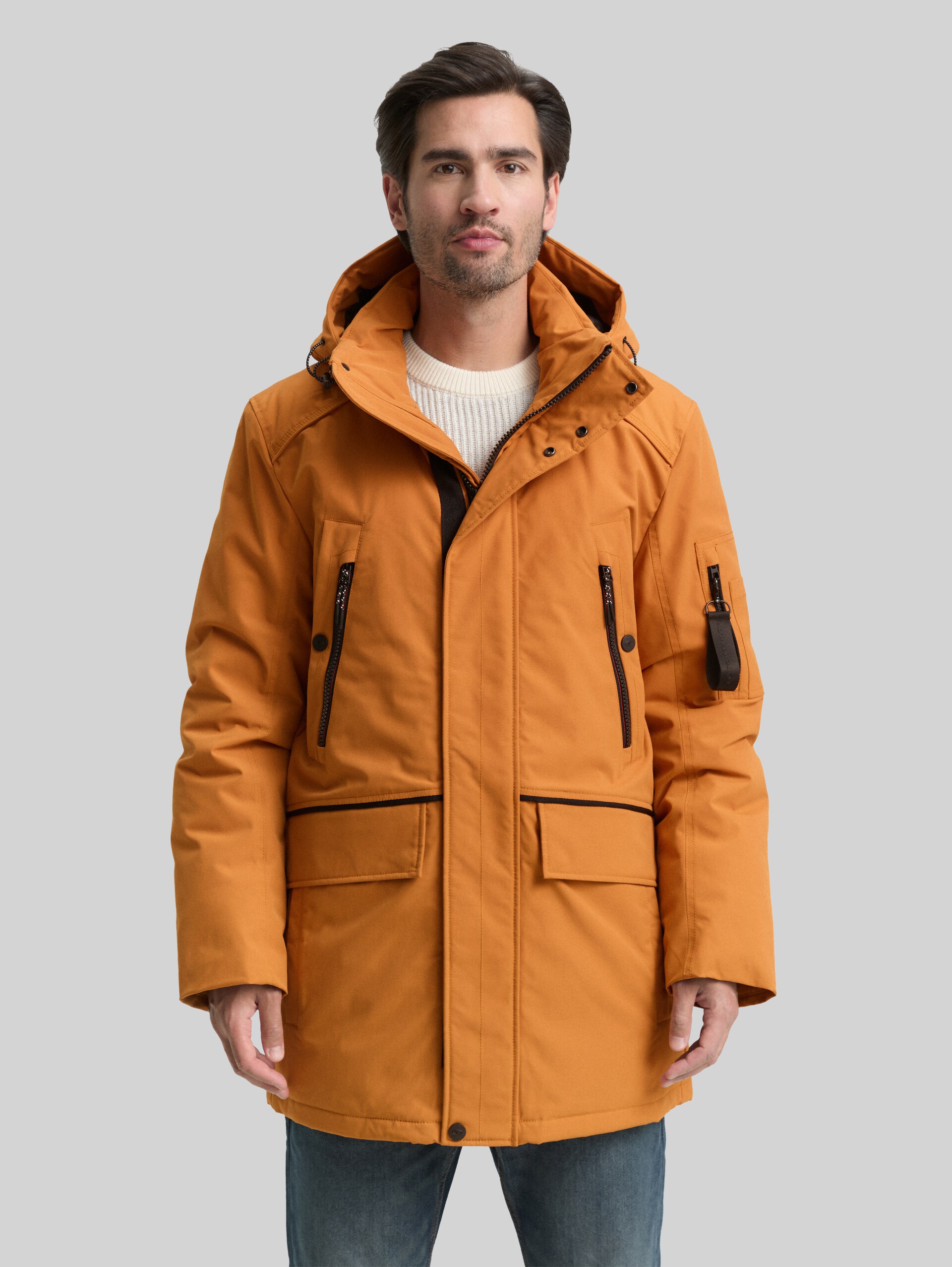 Arctic Parka mit abnehmbarer Kapuze - Peanut Butter Brown - Model-Vorderansicht
