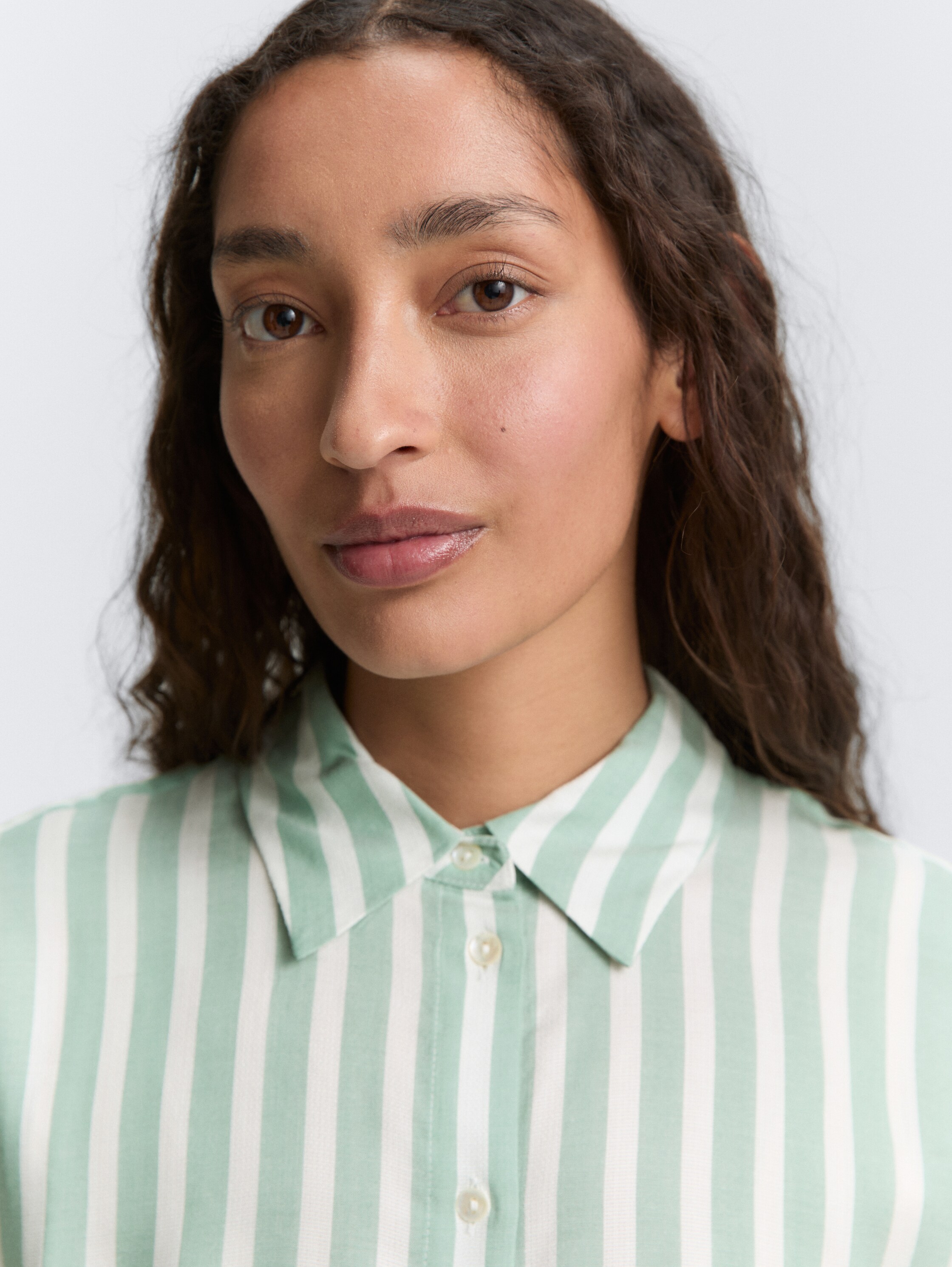 Loose Fit Bluse mit Streifenmuster - faded_green_off_white_stripe - 
