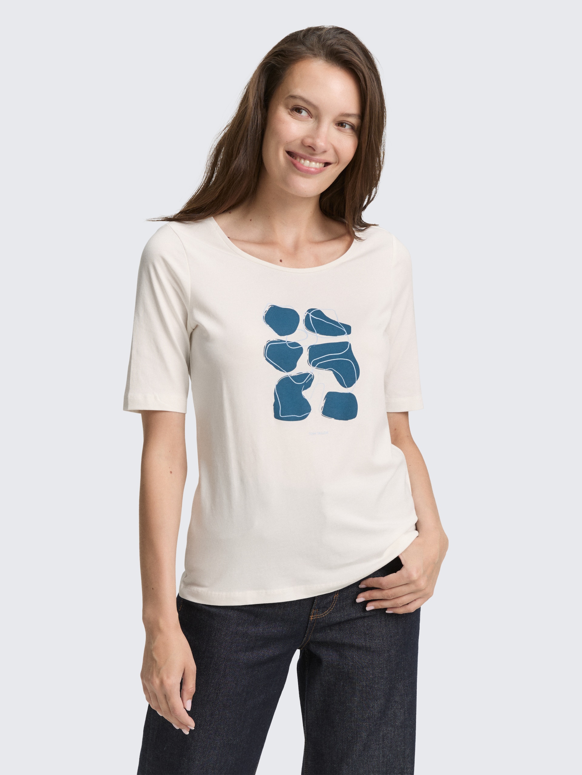 T-Shirt mit Print - Soft Clear White - Ausschnitt Model-Vorderansicht