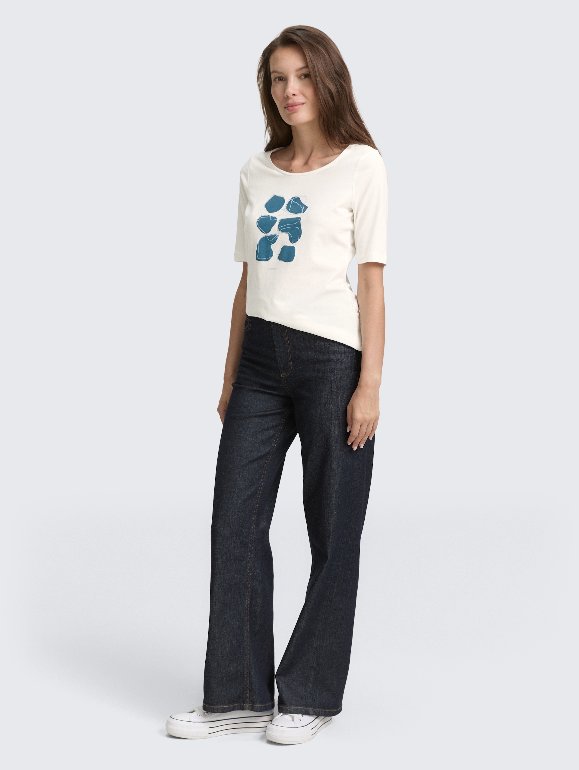 T-Shirt mit Print - Soft Clear White - Model-Vorderansicht