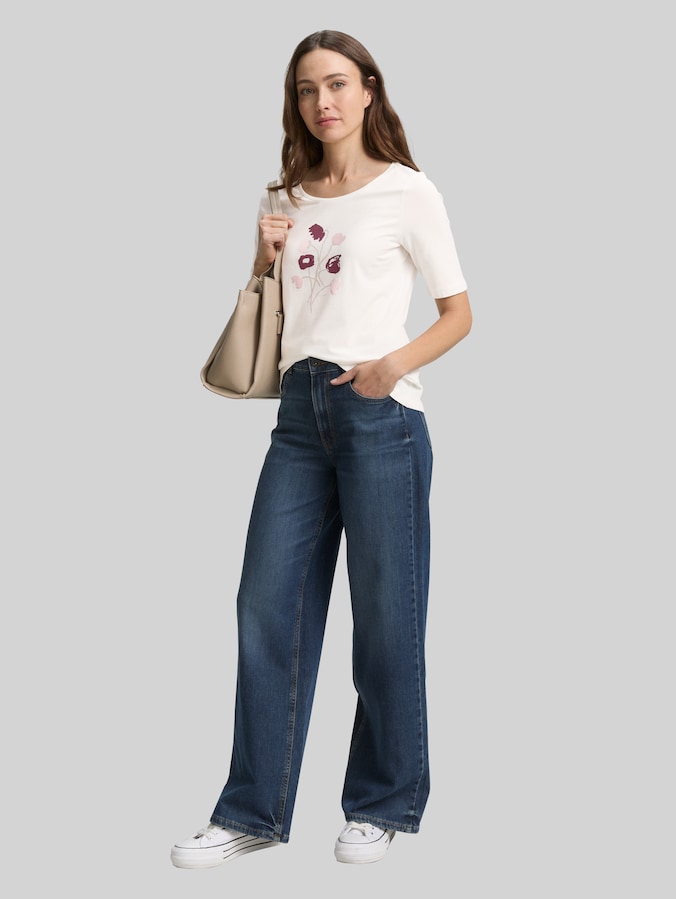 T-Shirt mit Print von Women, off white