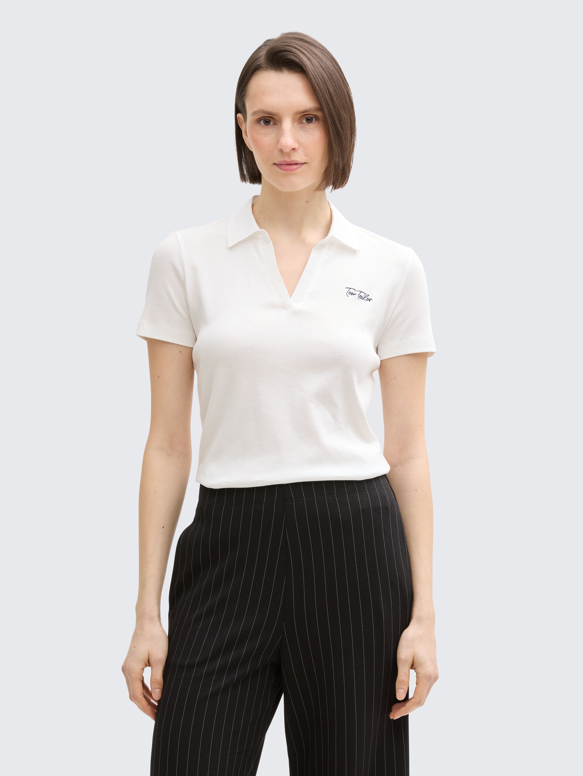 Basic Poloshirt mit Logo-Stickerei - Whisper White