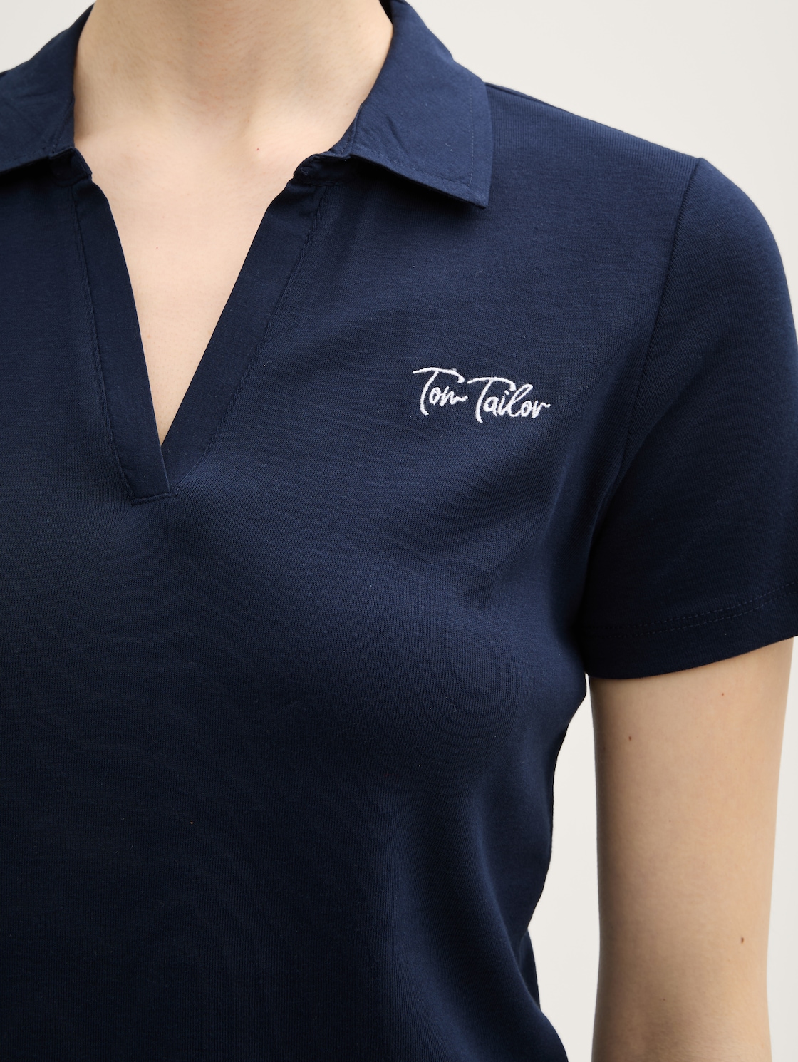 Basic Poloshirt mit Logo-Stickerei - sky captain blue