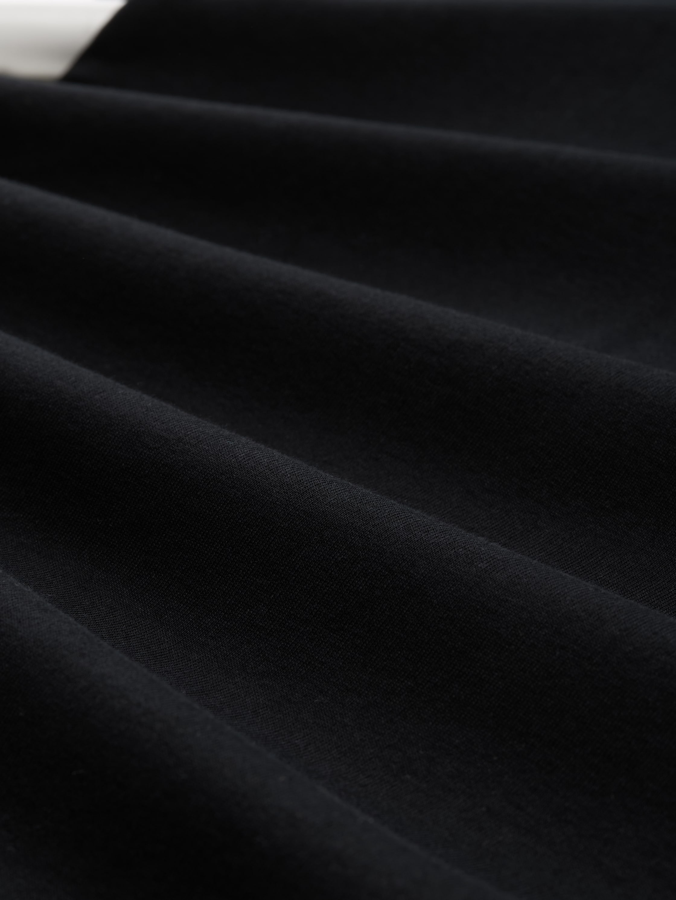 Basic Poloshirt mit Logo-Stickerei - deep black