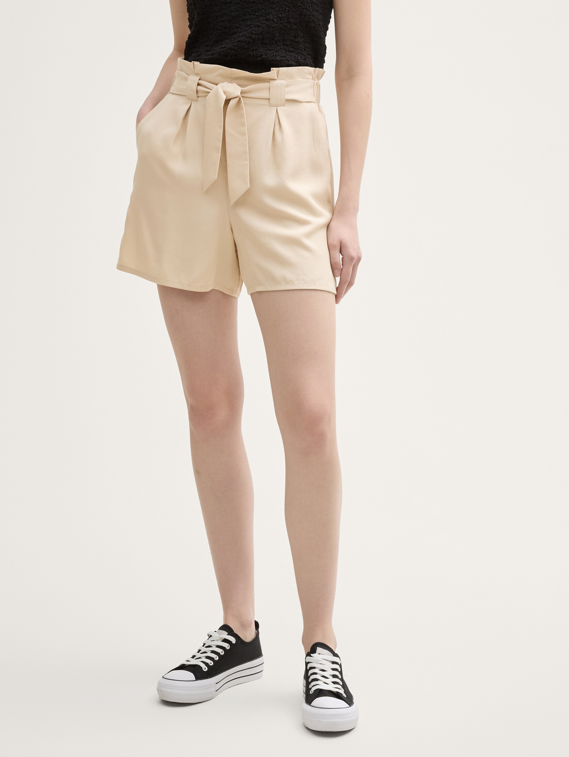 Paperbag Relaxed Shorts - light_breeze_1 - 