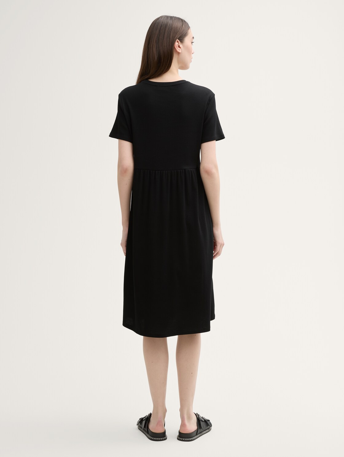 Jersey Midi-Kleid - deep black - Model-Rückansicht