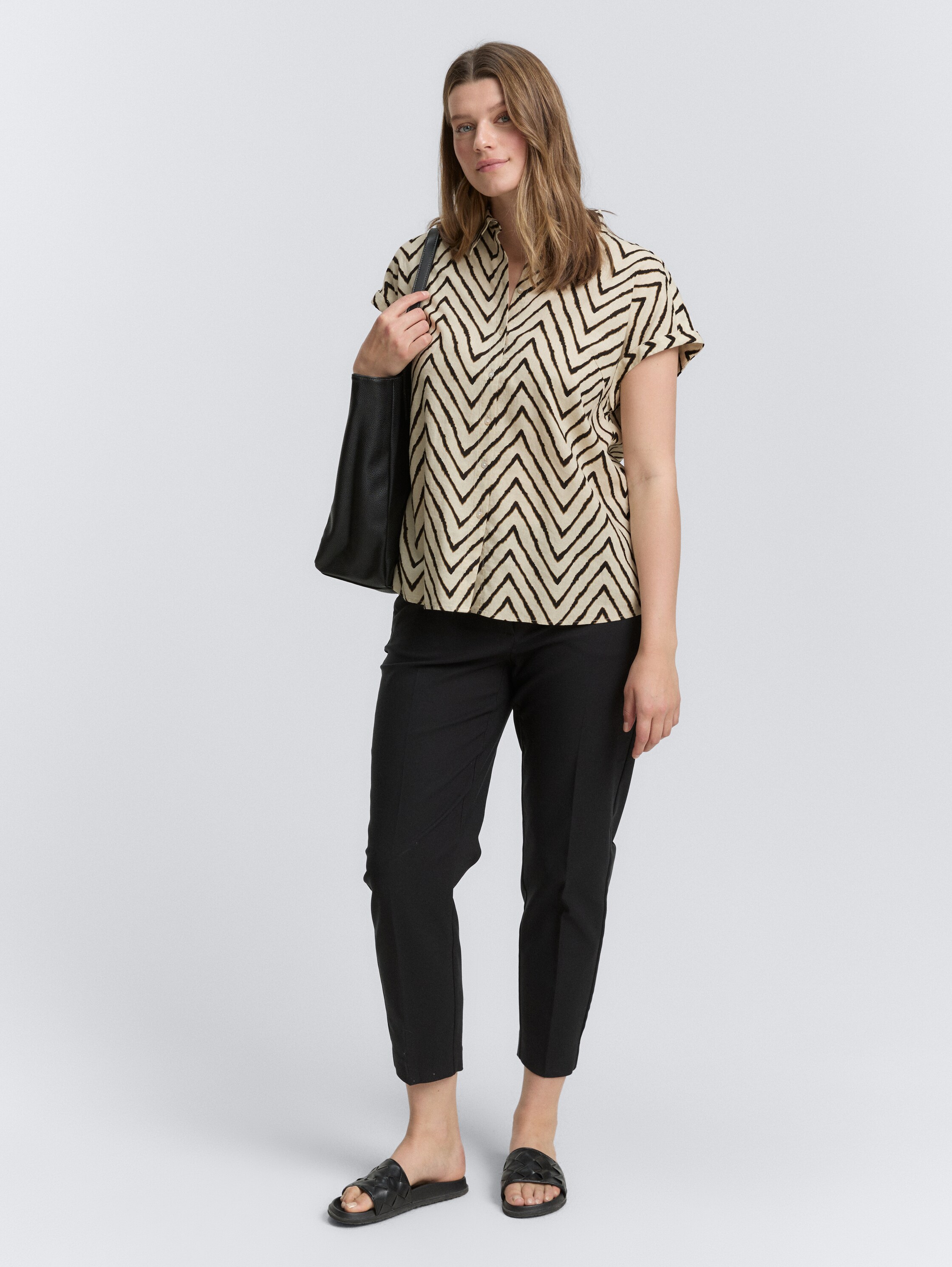 Plus Size - Loose Fit Bluse mit Leinenanteil - natural_zig_zag_design - 