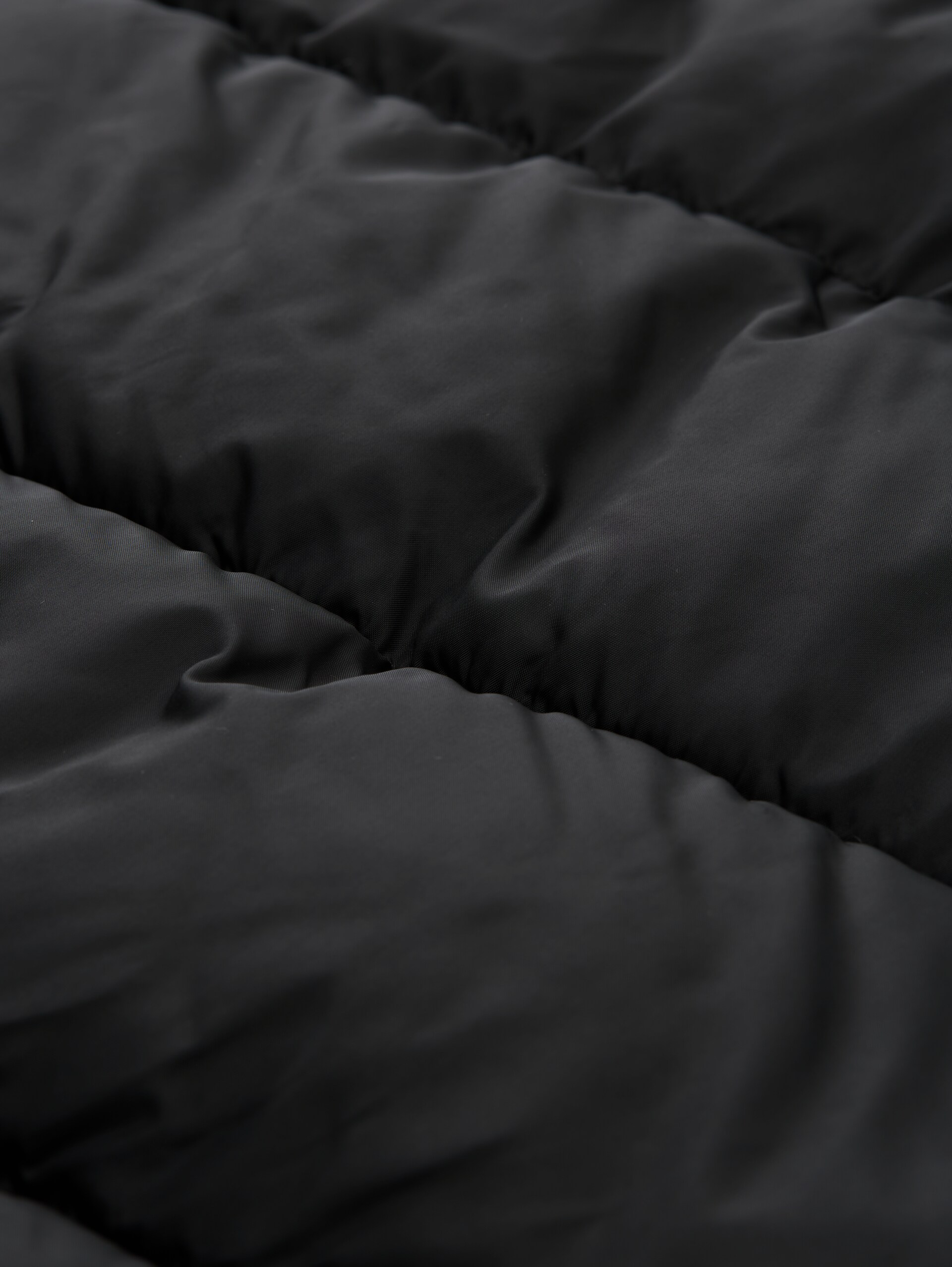 Puffer Parka mit Kapuze - Black - Produkt-Detail-Ansicht